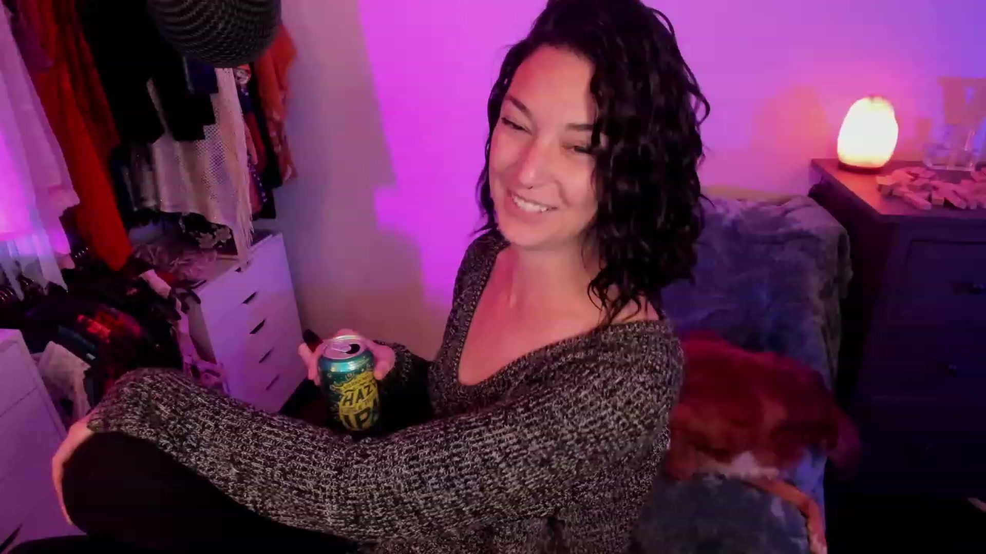 Gallery image thumbnail from savvyv's myfreecams stream on, 11/23/2022, 03:02 image 17 of 20