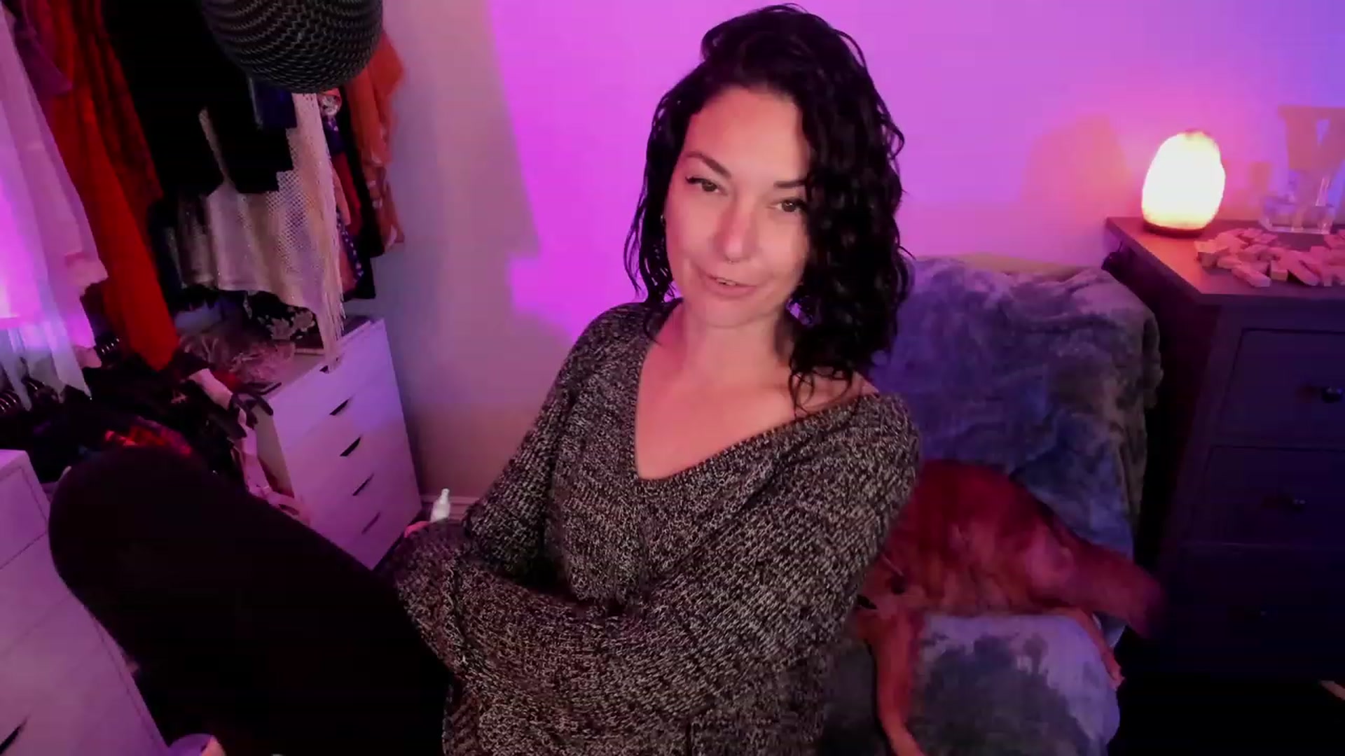 Gallery image thumbnail from savvyv's myfreecams stream on, 11/23/2022, 03:02 image 15 of 20