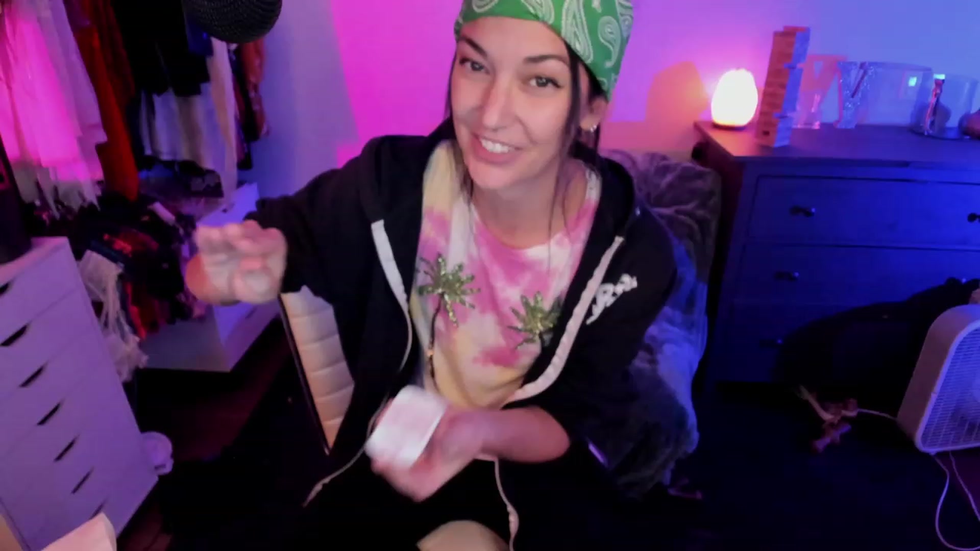 Gallery image thumbnail from savvyv's myfreecams stream on, 11/26/2022, 06:31 image 17 of 20