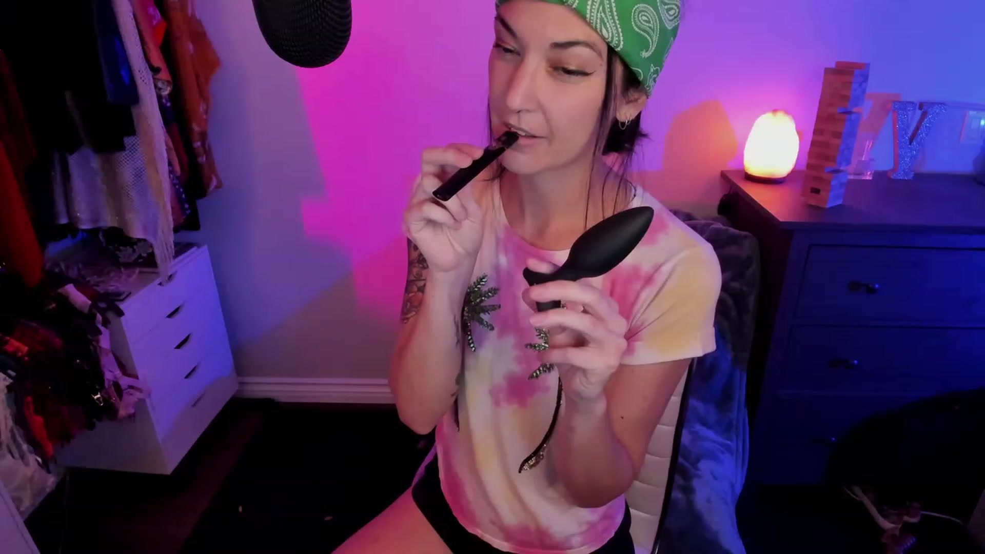 Gallery image thumbnail from savvyv's myfreecams stream on, 11/26/2022, 06:31 image 14 of 20