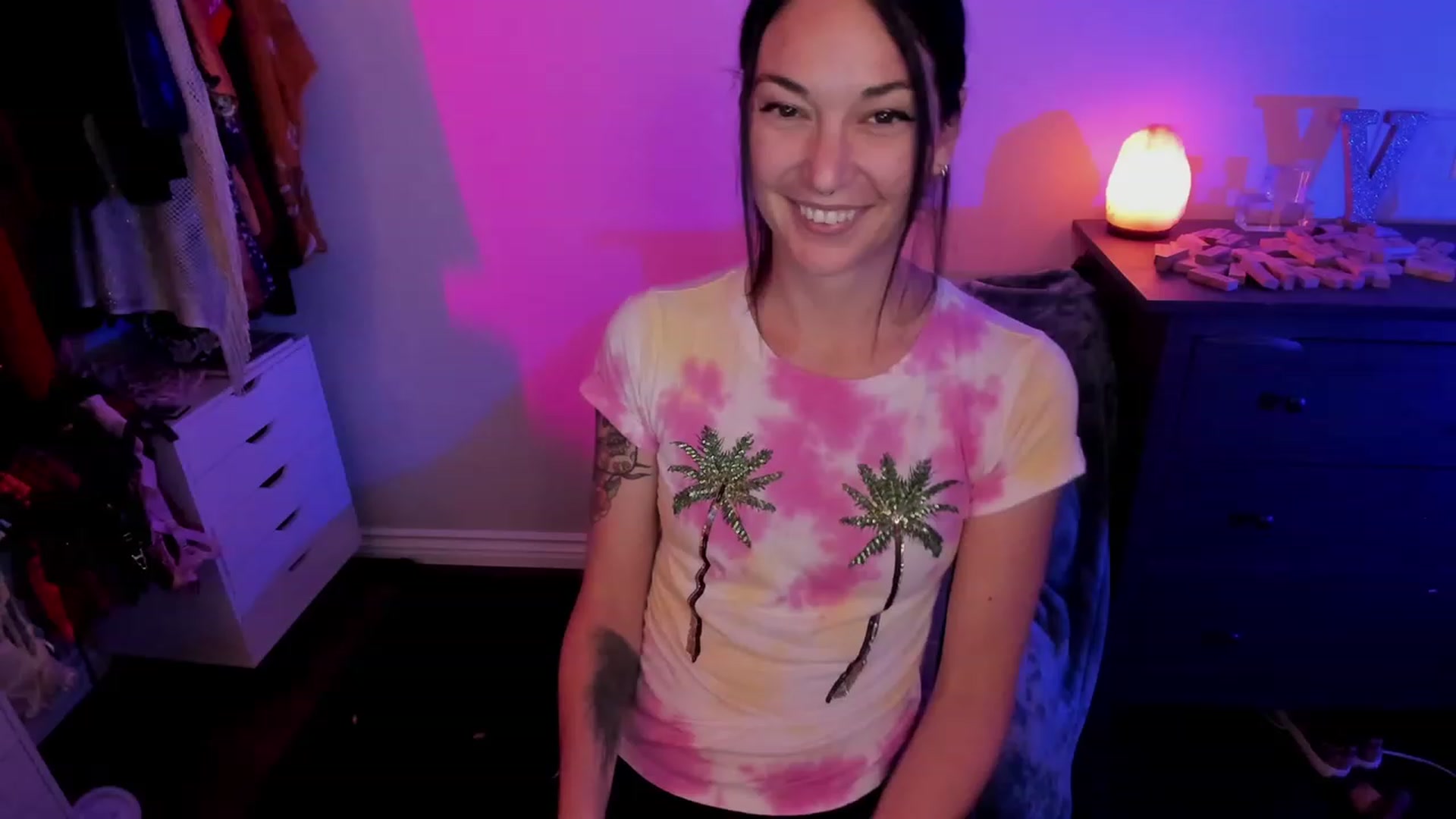 Gallery image thumbnail from savvyv's myfreecams stream on, 11/26/2022, 06:31 image 2 of 20