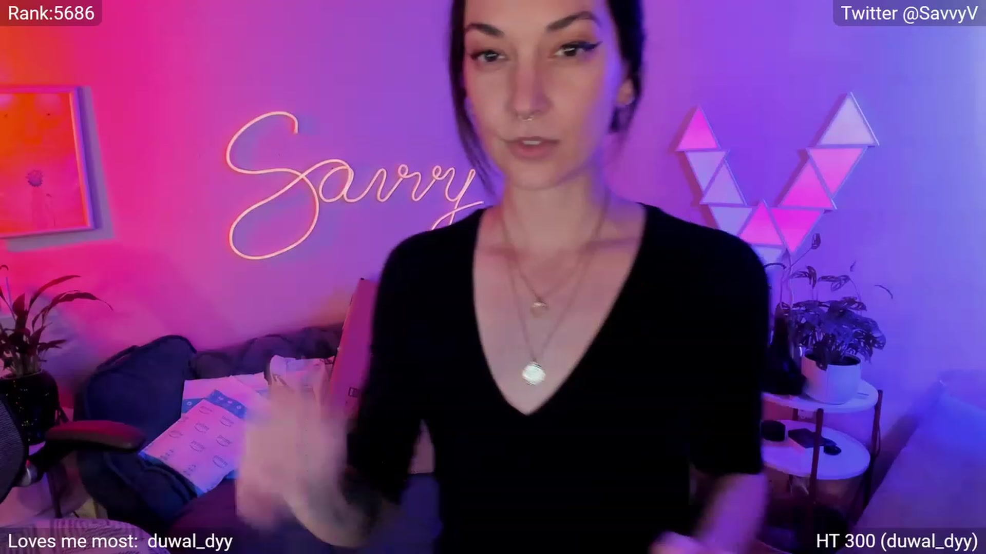 Gallery image thumbnail from savvyv's myfreecams stream on, 03/07/2023, 06:50 image 8 of 20
