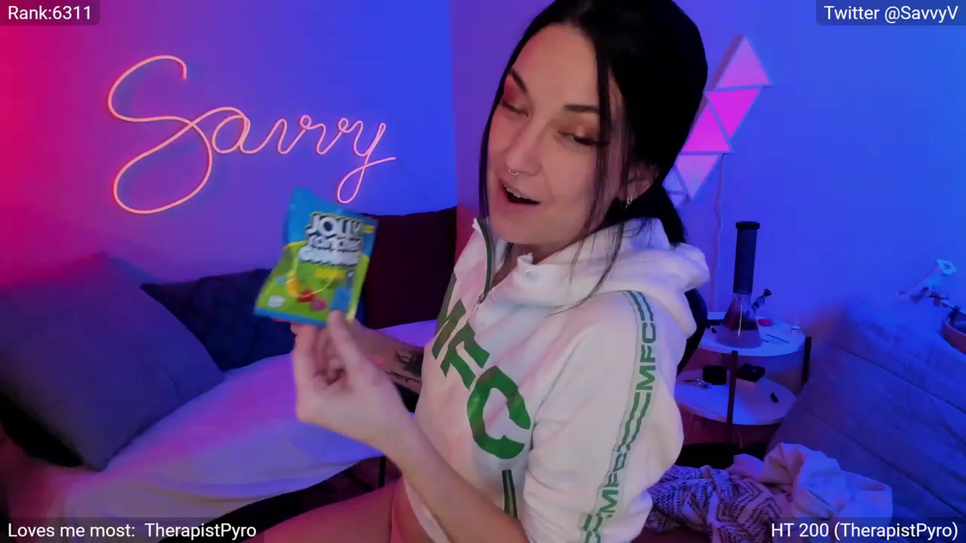 Gallery image thumbnail from savvyv's myfreecams stream on, 03/12/2023, 06:50 image 14 of 20