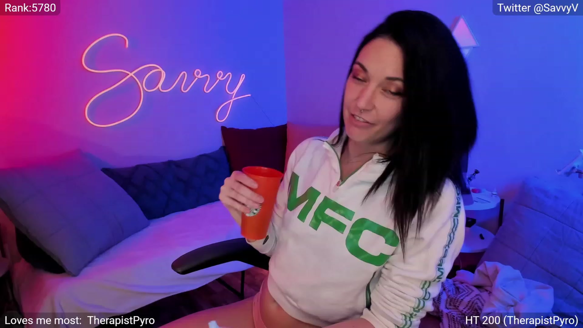 Gallery image thumbnail from savvyv's myfreecams stream on, 03/12/2023, 06:50 image 18 of 20