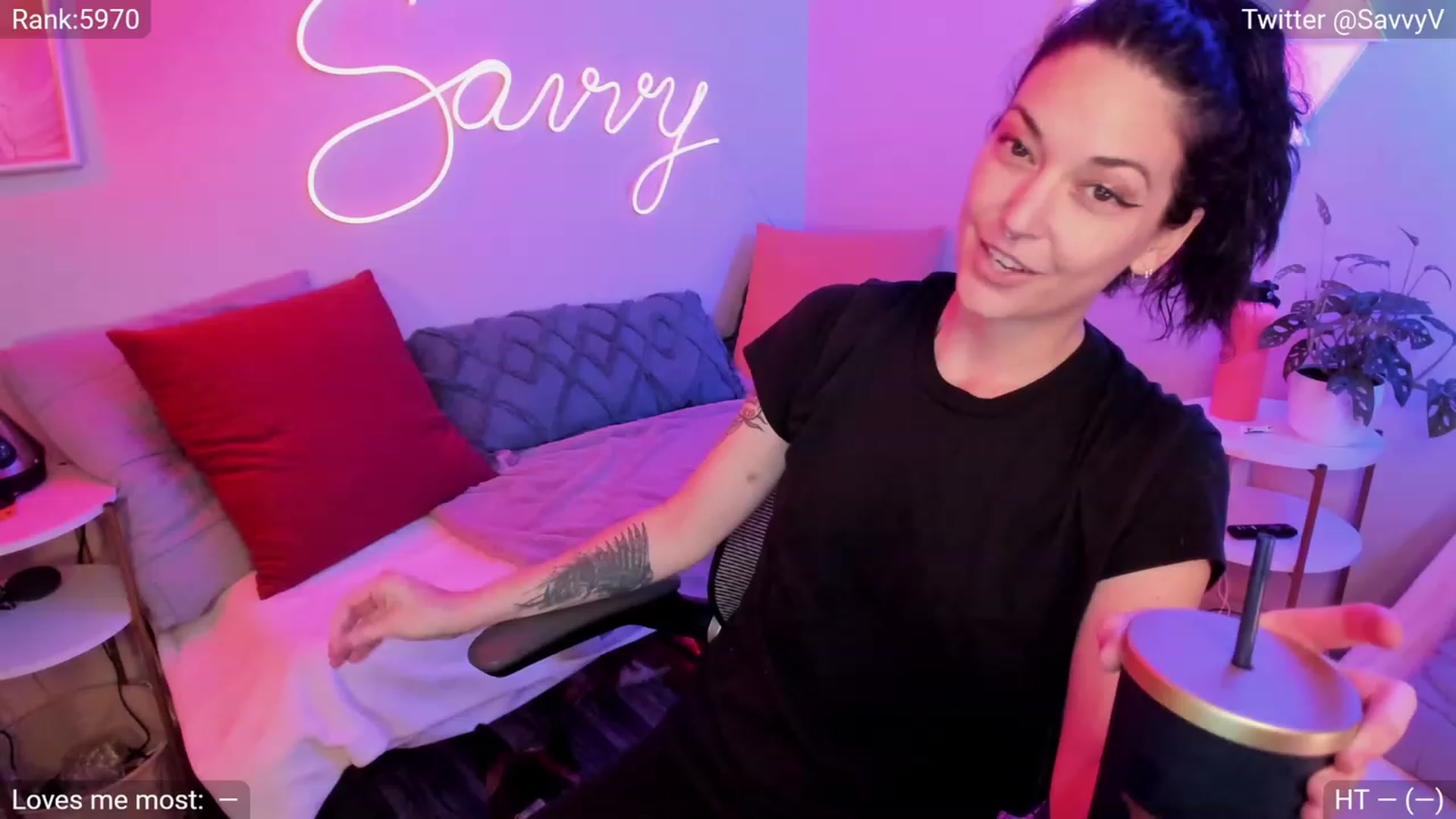 Gallery image thumbnail from savvyv's myfreecams stream on, 03/23/2023, 04:32 image 1 of 20