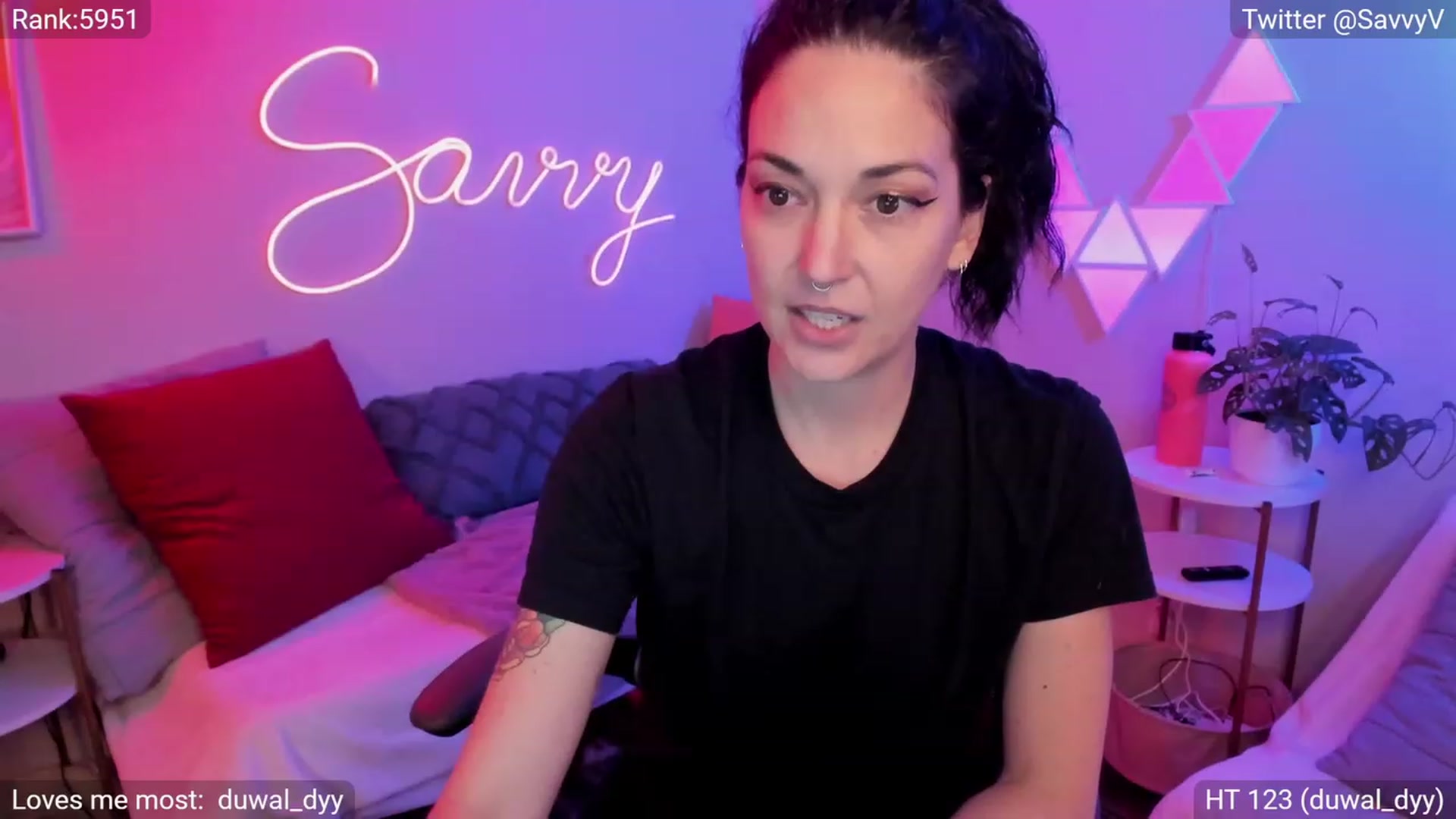 Gallery image thumbnail from savvyv's myfreecams stream on, 03/23/2023, 04:32 image 12 of 20