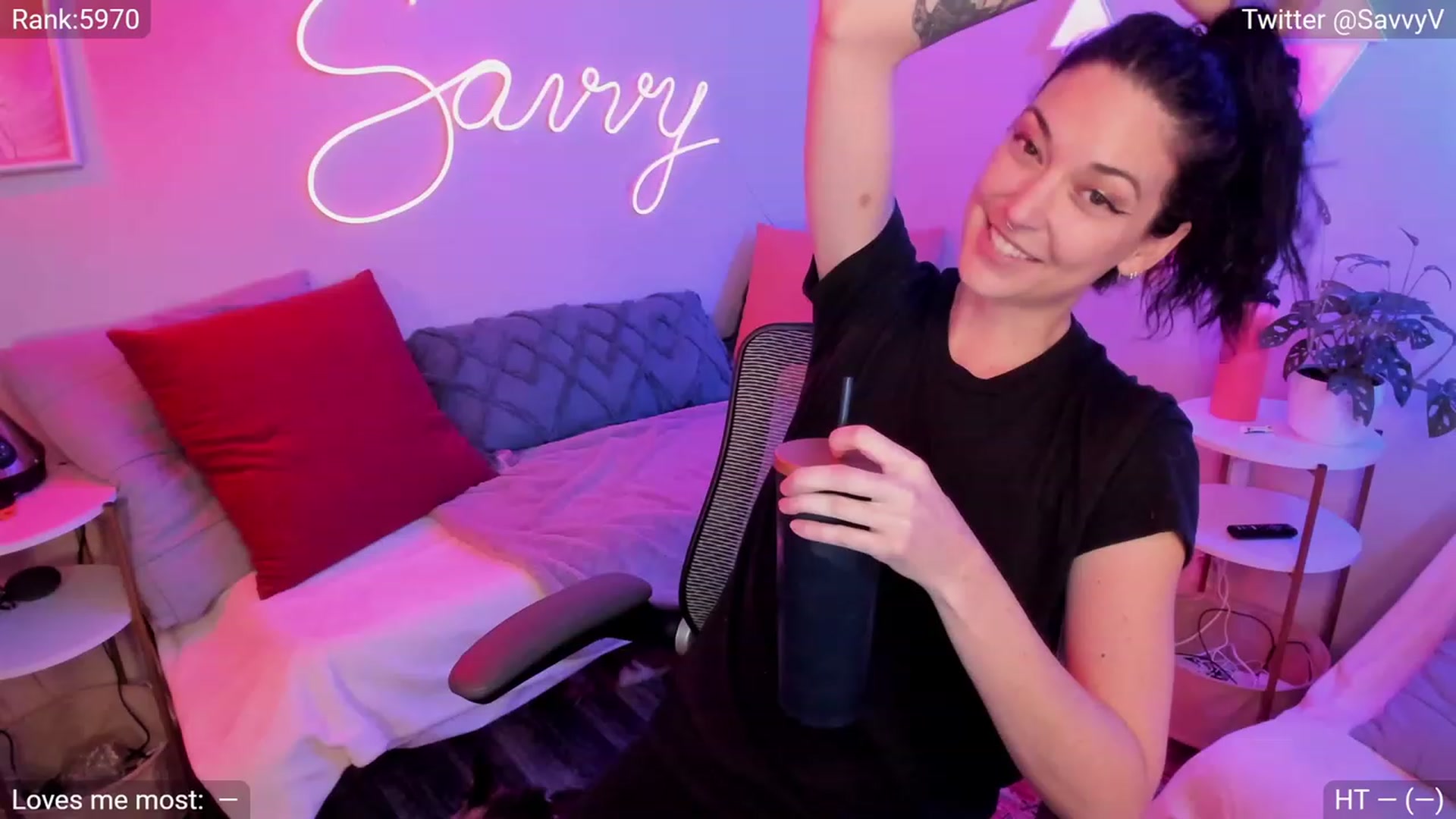 Gallery image thumbnail from savvyv's myfreecams stream on, 03/23/2023, 04:32 image 2 of 20