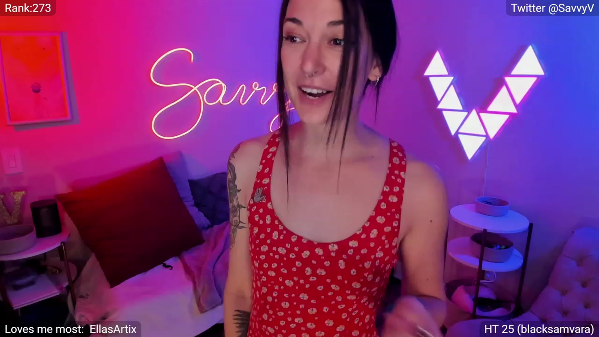Gallery image thumbnail from savvyv's myfreecams stream on, 04/03/2023, 04:58 image 3 of 20