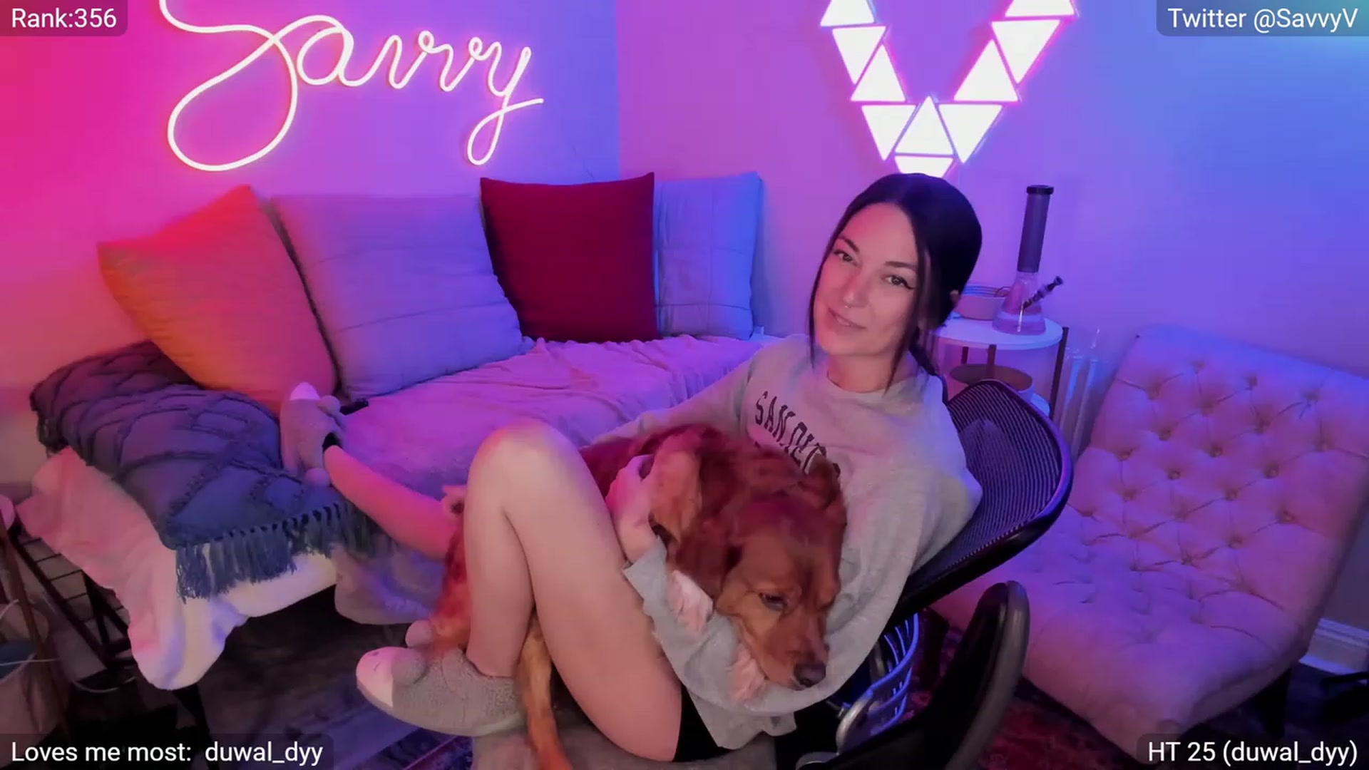 Gallery image thumbnail from savvyv's myfreecams stream on, 04/05/2023, 04:40 image 6 of 20