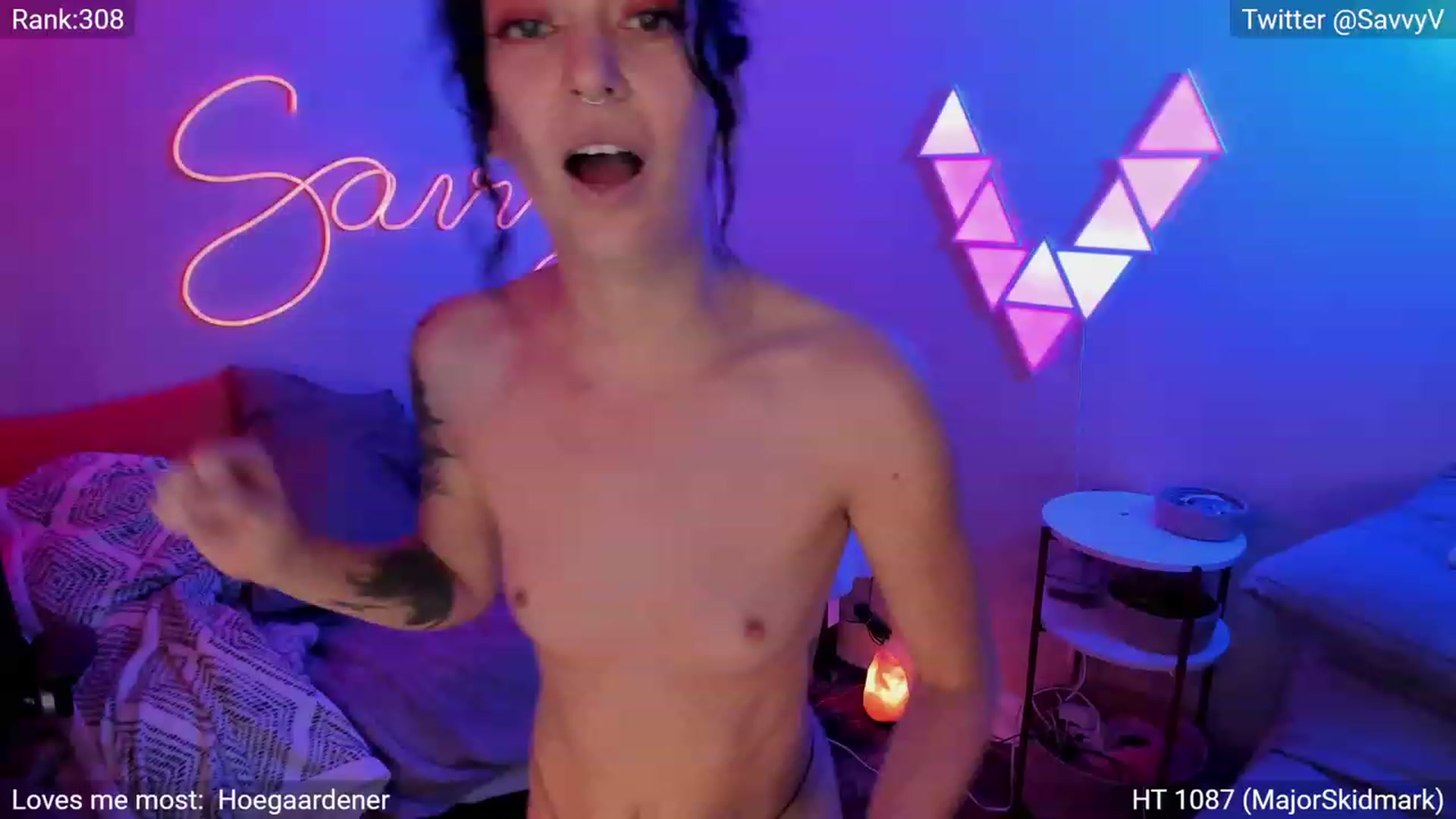 Gallery image thumbnail from savvyv's myfreecams stream on, 04/14/2023, 05:15 image 7 of 20