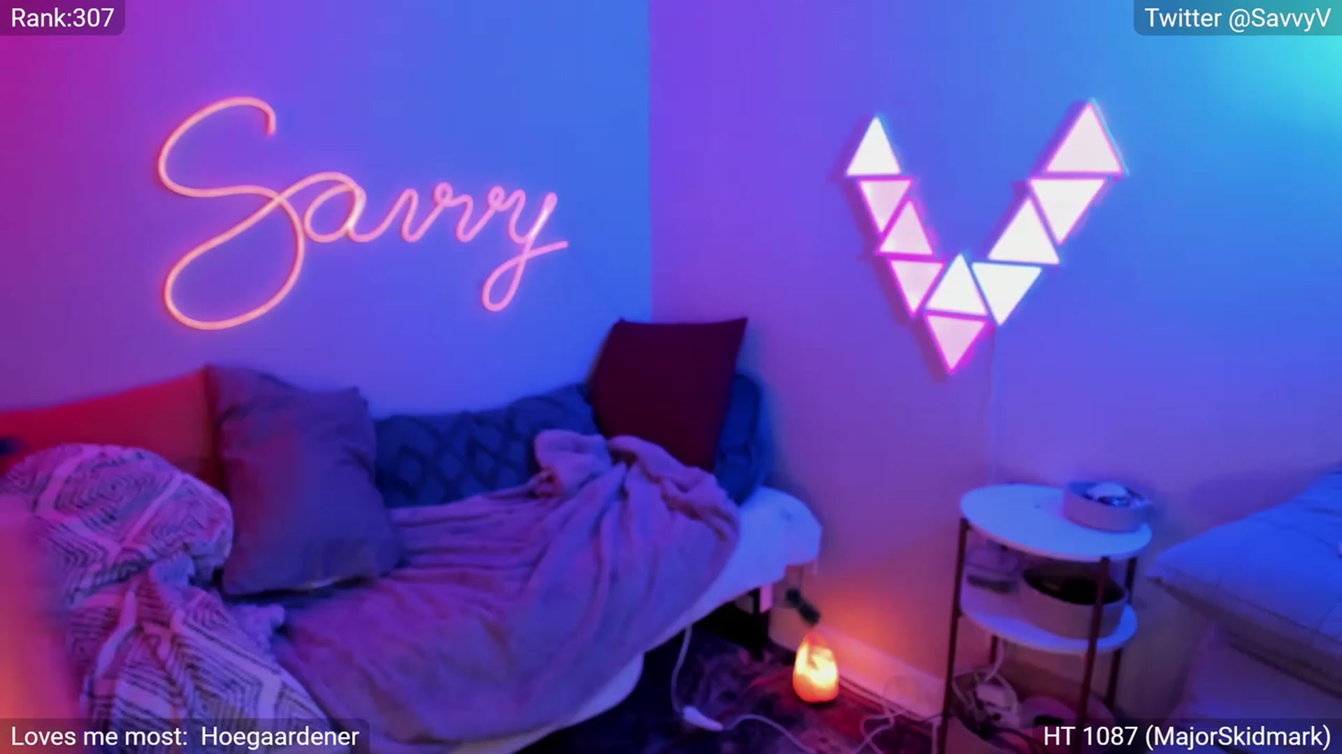 Gallery image thumbnail from savvyv's myfreecams stream on, 04/14/2023, 05:15 image 9 of 20