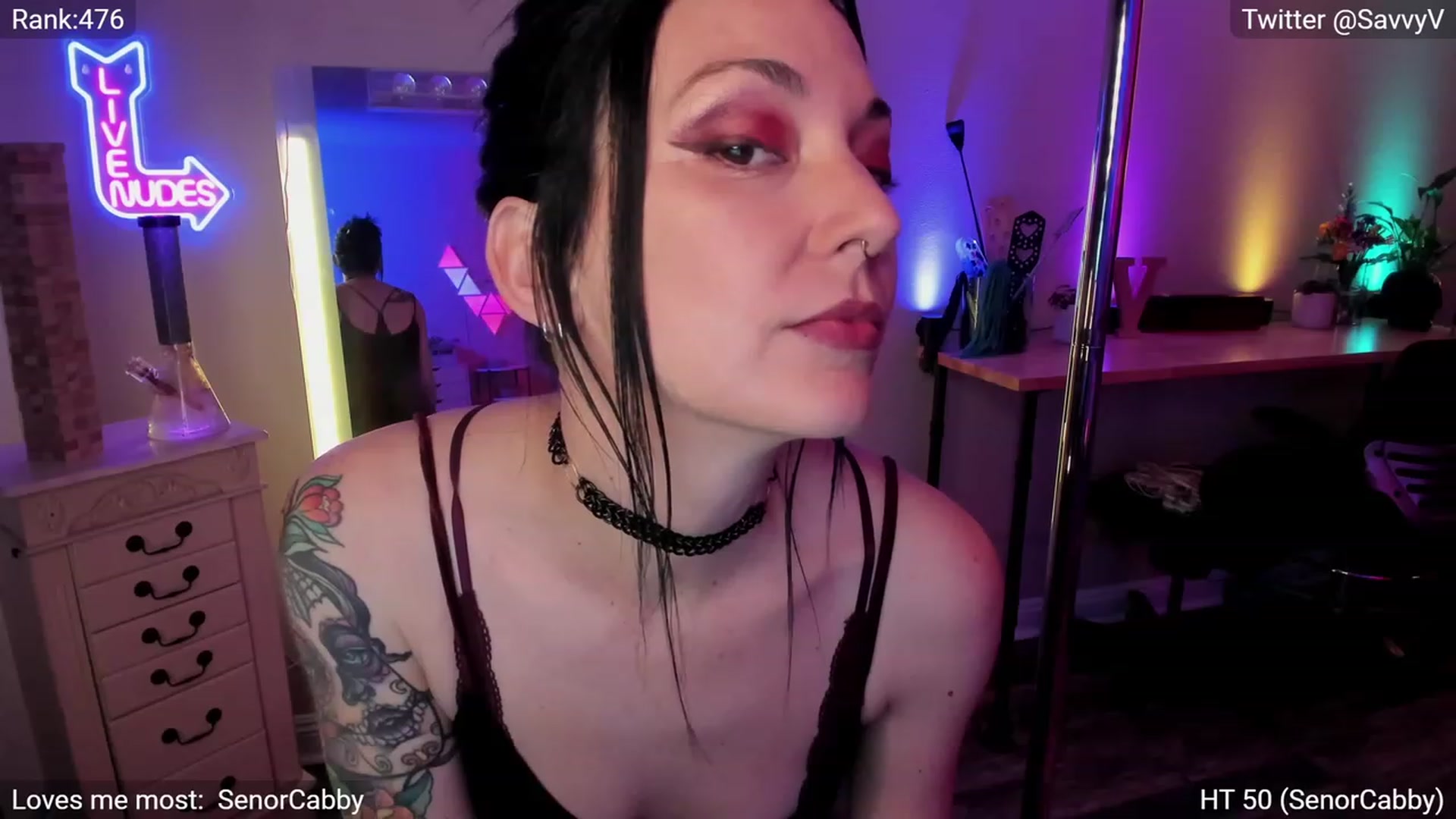 Gallery image thumbnail from savvyv's myfreecams stream on, 05/03/2023, 07:10 image 7 of 20