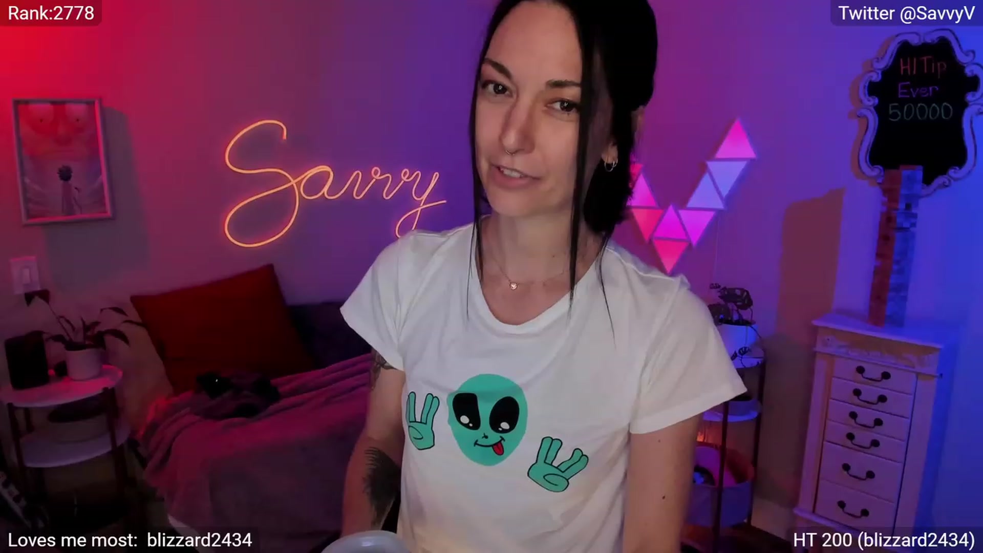 Gallery image thumbnail from savvyv's myfreecams stream on, 06/02/2023, 06:21 image 5 of 20