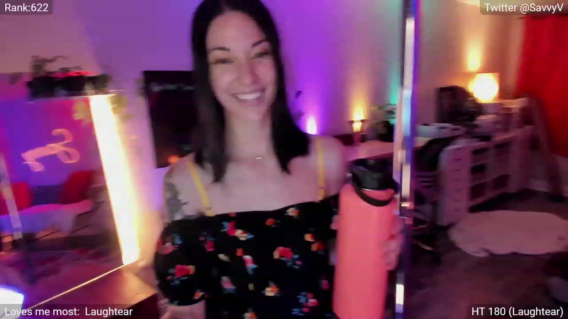 Gallery image thumbnail from savvyv's myfreecams stream on, 06/03/2023, 09:16 image 8 of 20