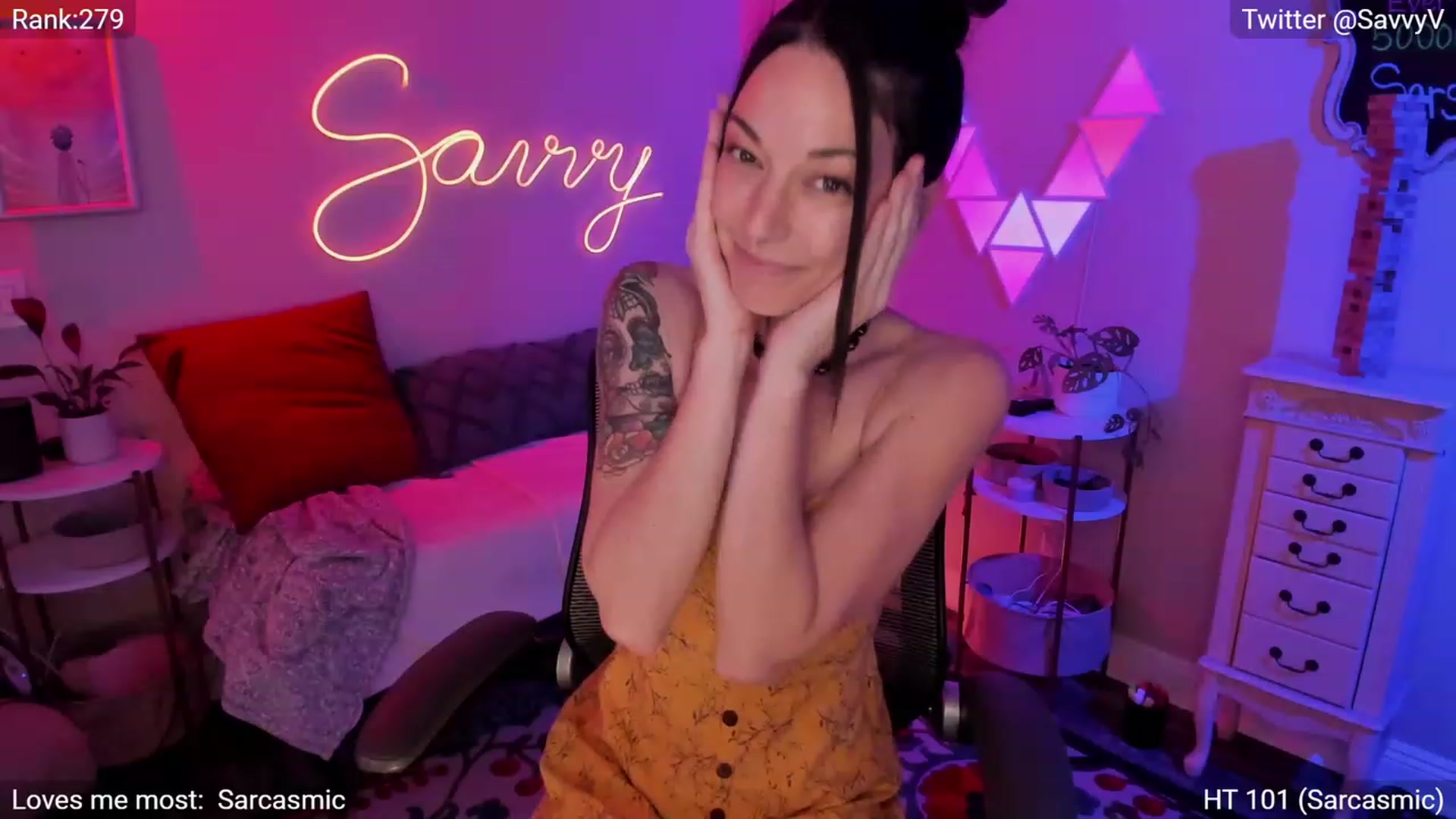 Gallery image thumbnail from savvyv's myfreecams stream on, 06/06/2023, 07:36 image 9 of 20
