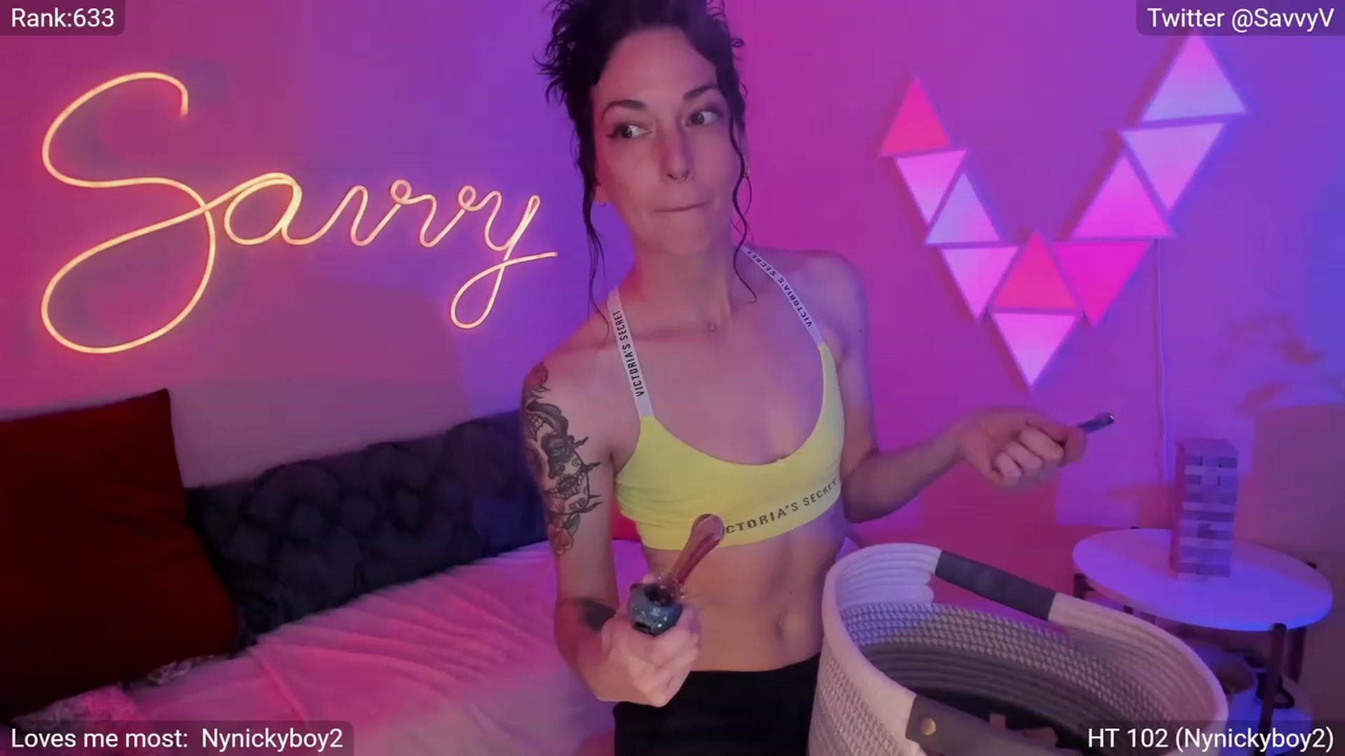 Gallery image thumbnail from savvyv's myfreecams stream on, 06/11/2023, 07:00 image 12 of 20