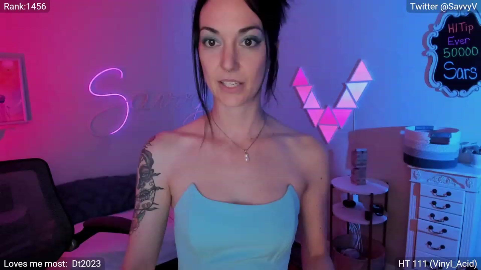 Gallery image thumbnail from savvyv's myfreecams stream on, 06/23/2023, 05:14 image 7 of 20