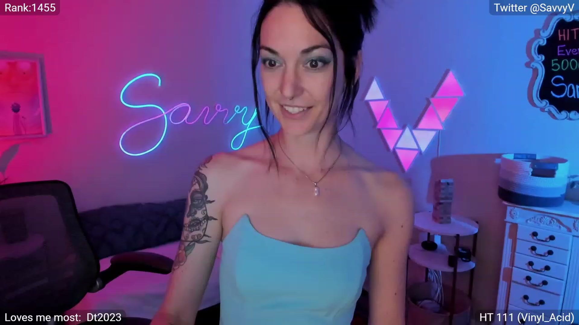 Gallery image thumbnail from savvyv's myfreecams stream on, 06/23/2023, 05:14 image 9 of 20