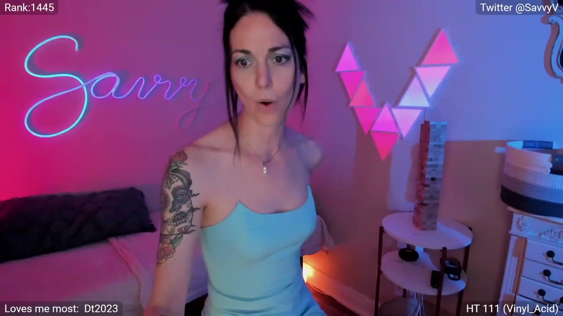 Gallery image thumbnail from savvyv's myfreecams stream on, 06/23/2023, 05:58 image 8 of 20