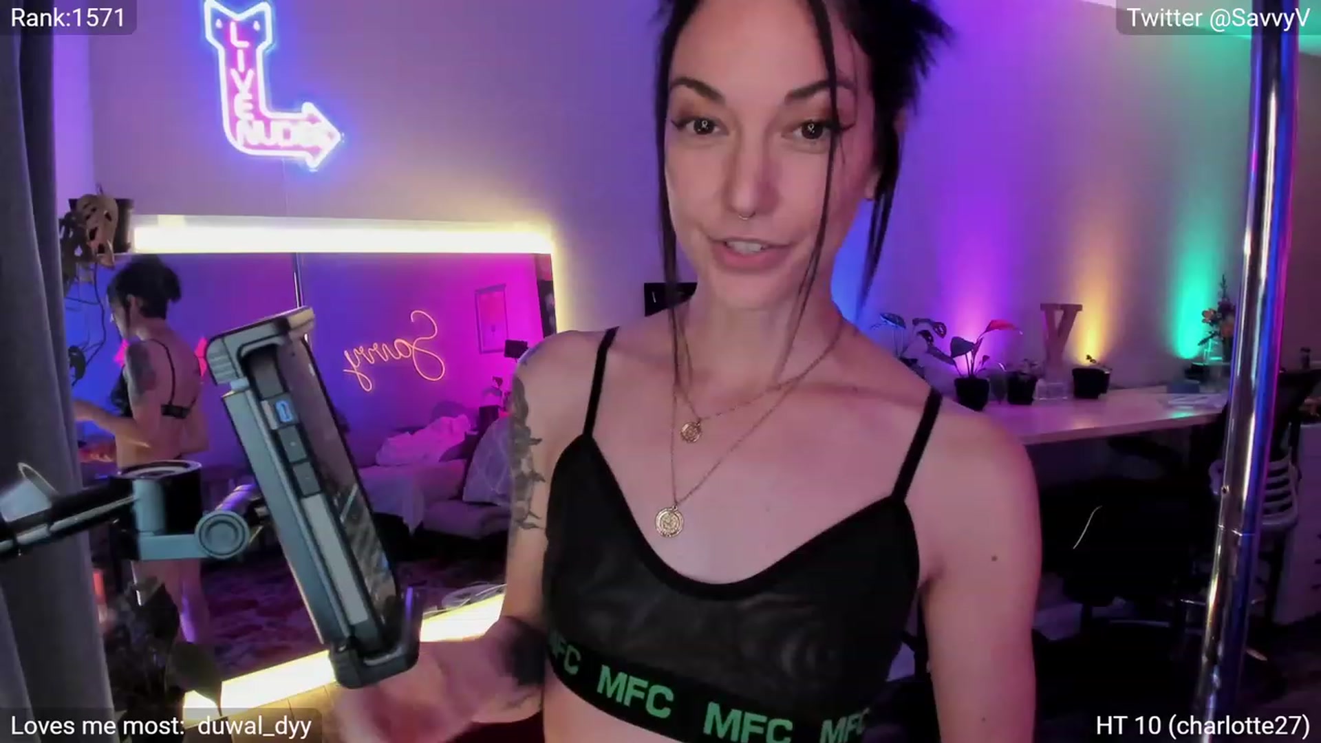 Gallery image thumbnail from savvyv's myfreecams stream on, 06/27/2023, 02:46 image 20 of 20