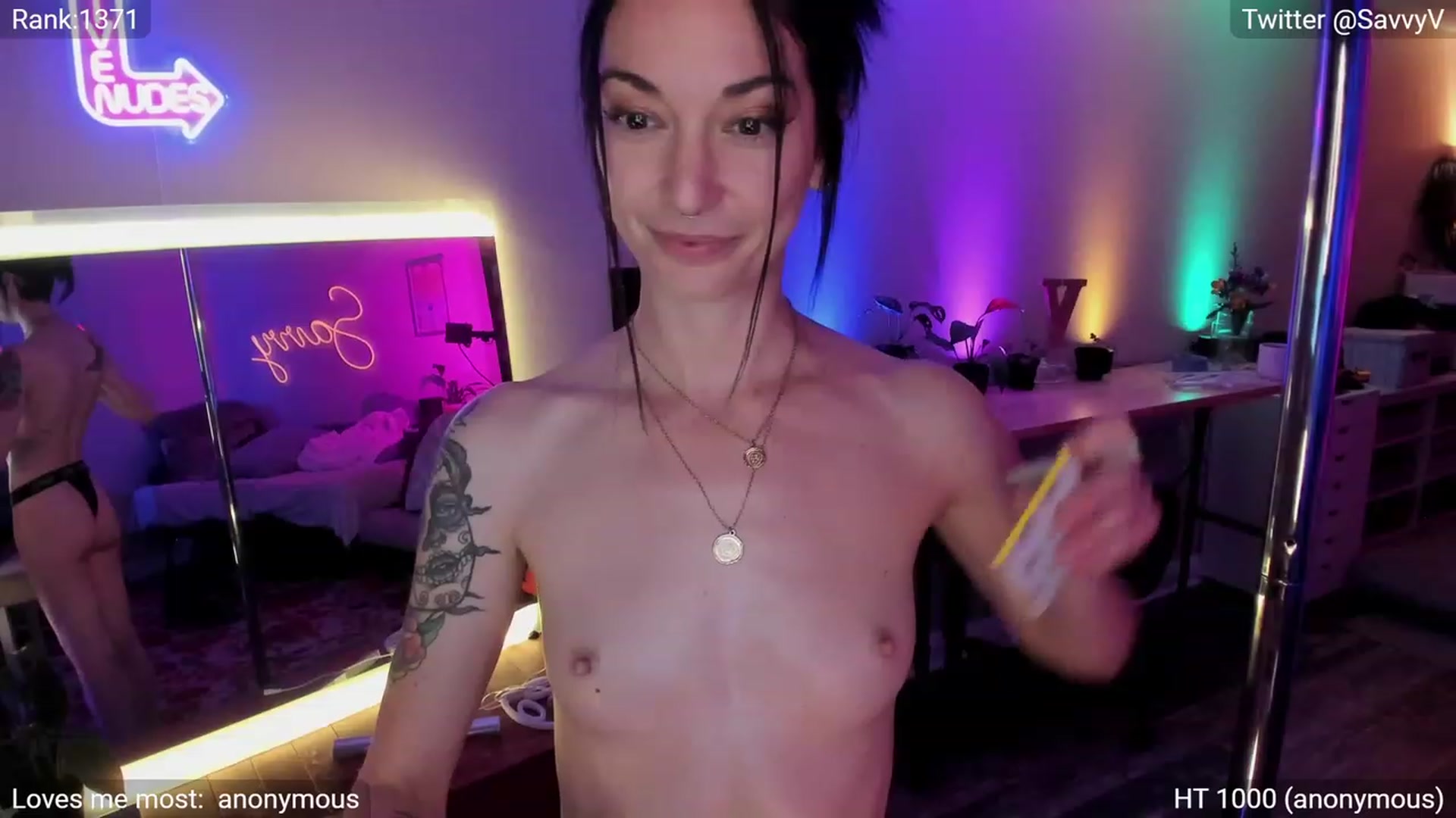 Gallery image thumbnail from savvyv's myfreecams stream on, 06/27/2023, 05:26 image 14 of 20