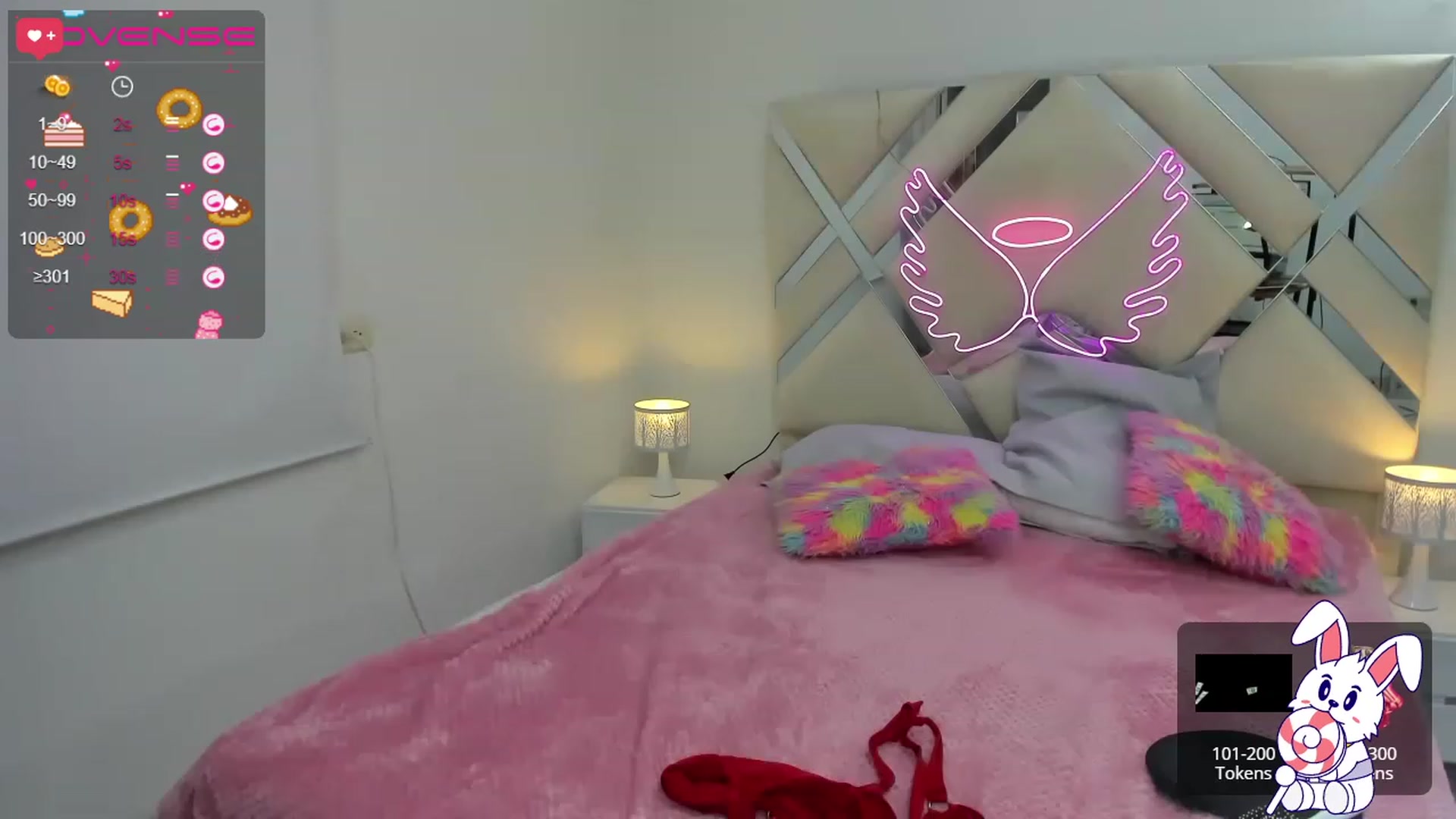 Gallery image thumbnail from scarlet_tt's myfreecams stream on, 04/16/2023, 11:35 image 19 of 20