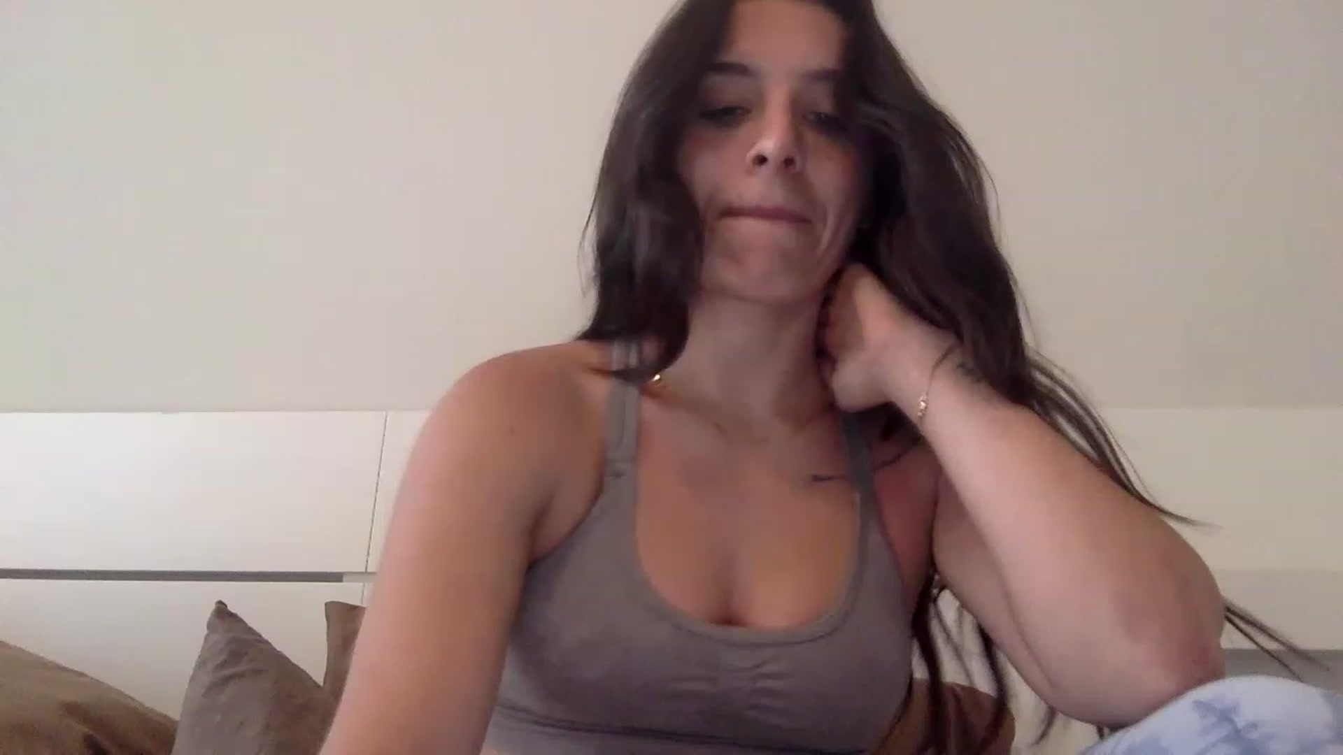 Gallery image thumbnail from scarletbaby2's myfreecams stream on, 03/11/2023, 23:08 image 9 of 20