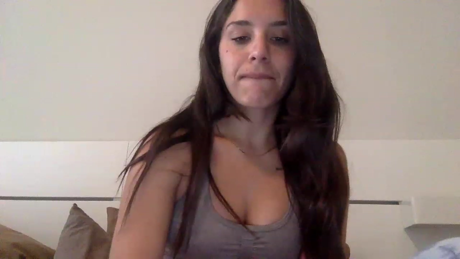 Gallery image thumbnail from scarletbaby2's myfreecams stream on, 03/11/2023, 23:08 image 20 of 20