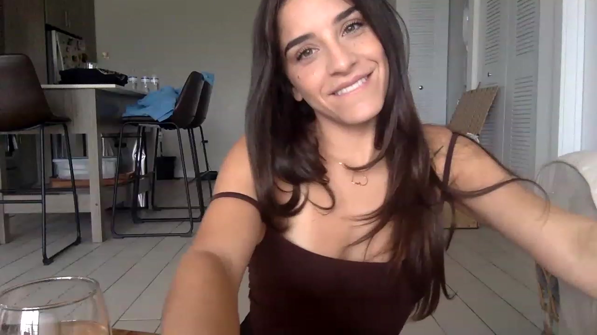 Gallery image thumbnail from scarletbaby2's myfreecams stream on, 08/07/2023, 20:59 image 10 of 20