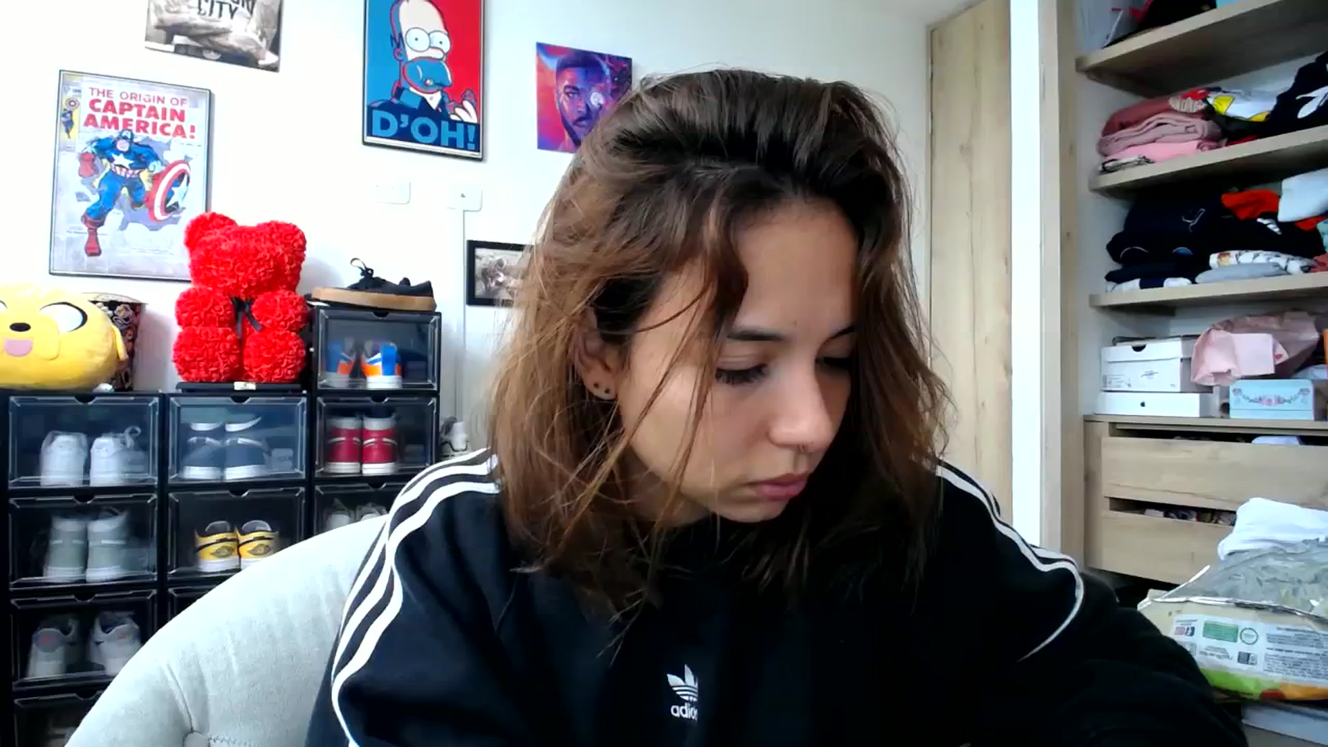 Gallery image thumbnail from scarletdoll_'s myfreecams stream on, 04/05/2024, 18:27 image 15 of 20