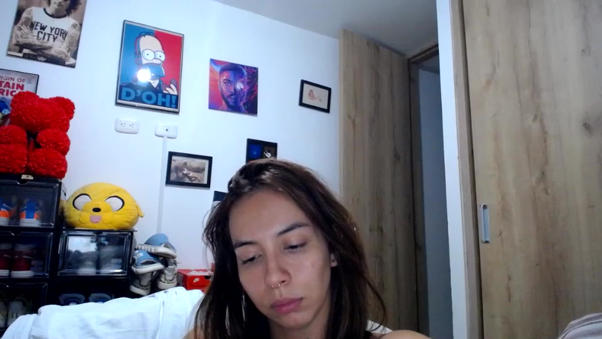 Gallery image thumbnail from scarletdoll_'s myfreecams stream on, 05/03/2024, 06:38 image 16 of 20