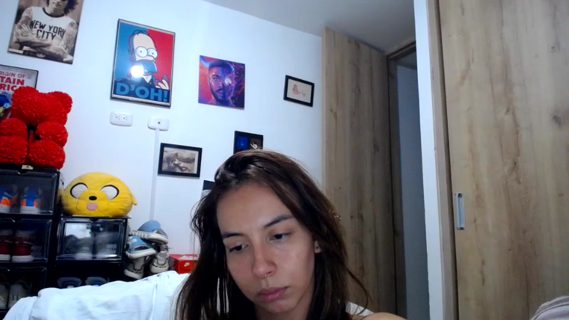 Gallery image thumbnail from scarletdoll_'s myfreecams stream on, 05/03/2024, 06:38 image 18 of 20