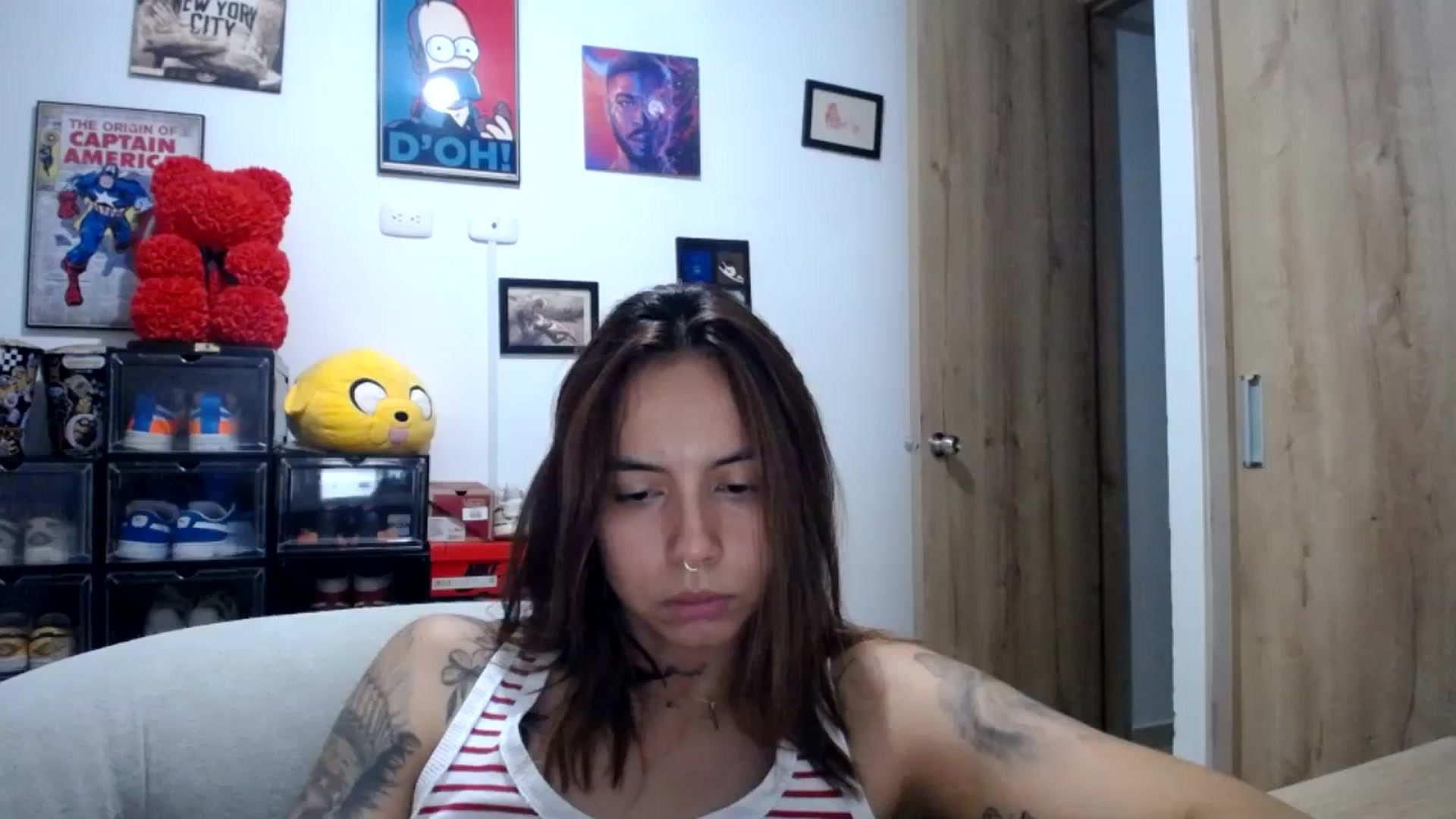 Gallery image thumbnail from scarletdoll_'s myfreecams stream on, 05/25/2024, 10:30 image 7 of 20