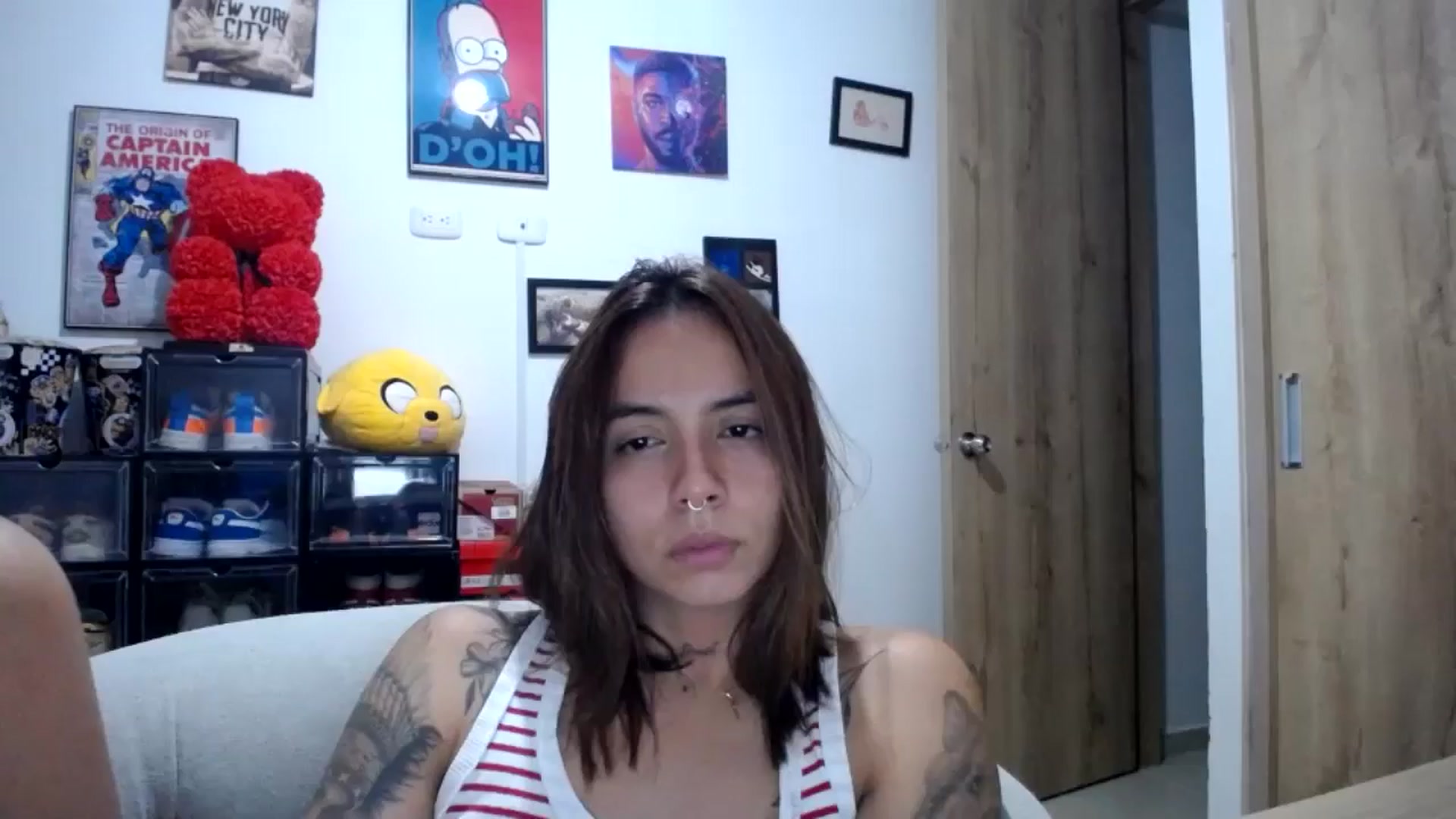 Gallery image thumbnail from scarletdoll_'s myfreecams stream on, 05/25/2024, 10:30 image 3 of 20