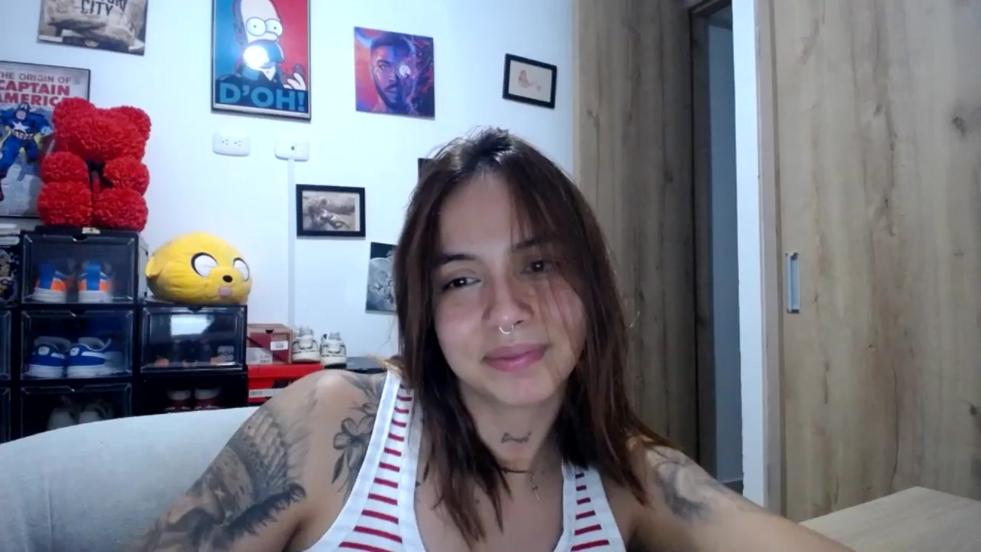 Gallery image thumbnail from scarletdoll_'s myfreecams stream on, 05/25/2024, 10:30 image 9 of 20