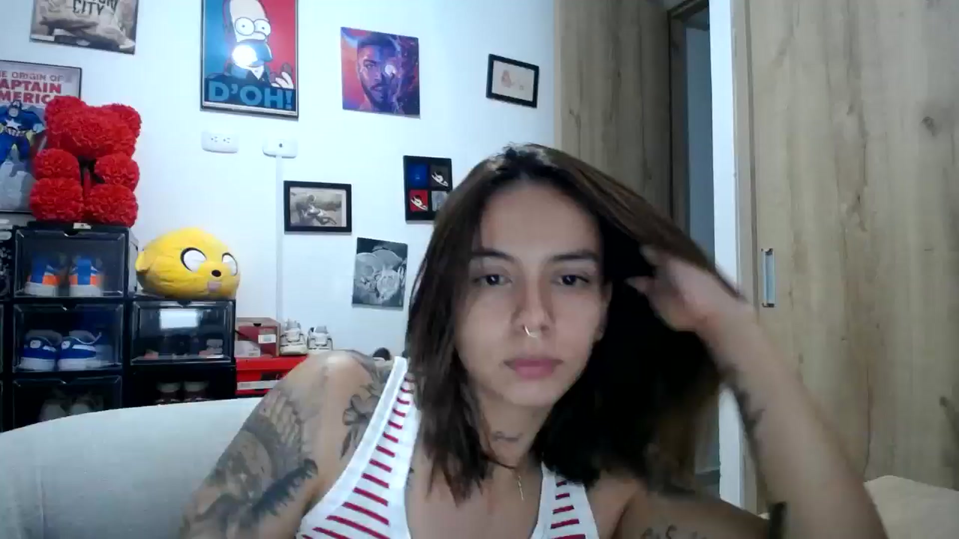 Gallery image thumbnail from scarletdoll_'s myfreecams stream on, 05/25/2024, 10:30 image 12 of 20