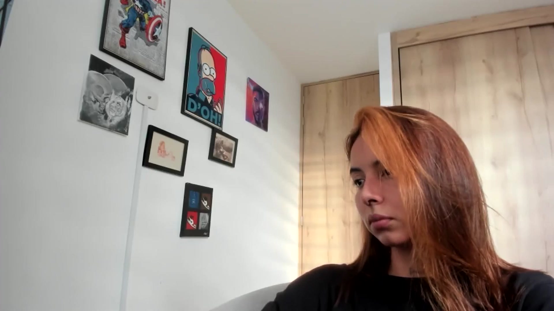 Gallery image thumbnail from scarletdoll_'s myfreecams stream on, 10/21/2024, 22:38 image 16 of 20
