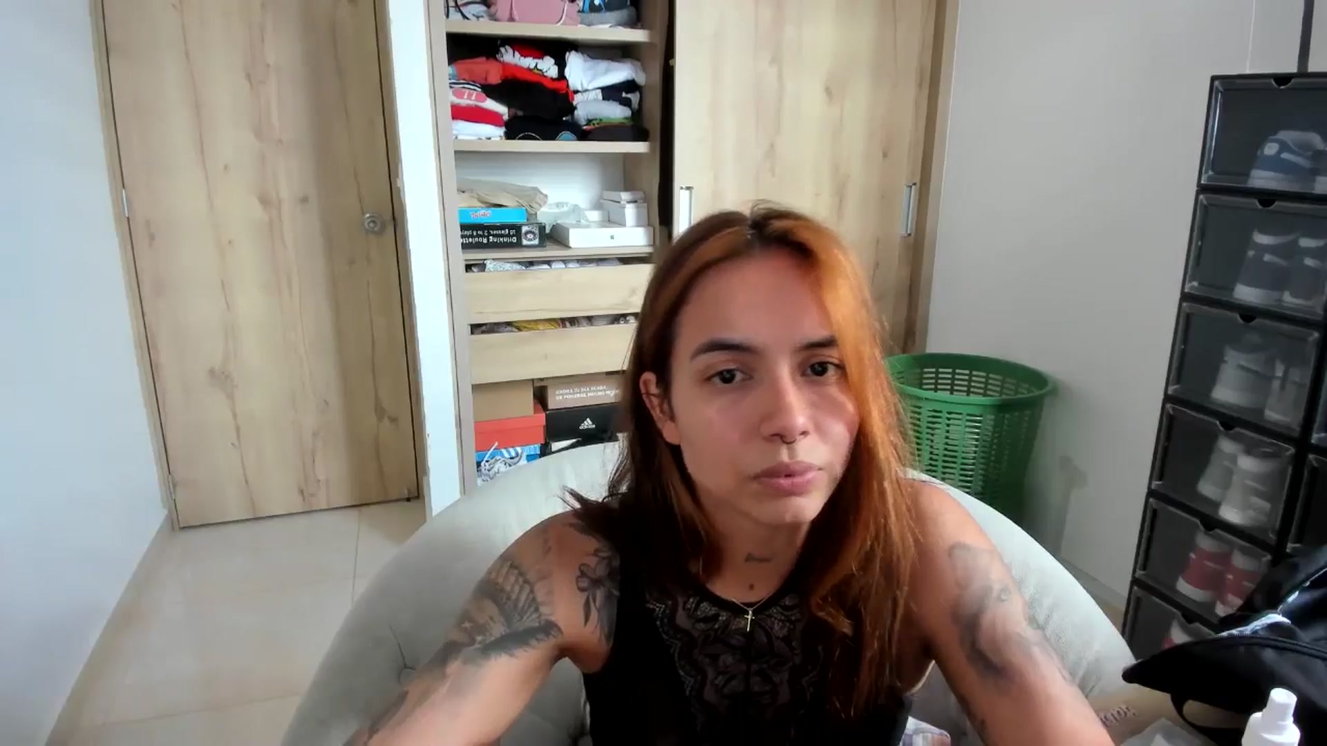 Gallery image thumbnail from scarletdoll_'s myfreecams stream on, 10/22/2024, 18:42 image 11 of 20