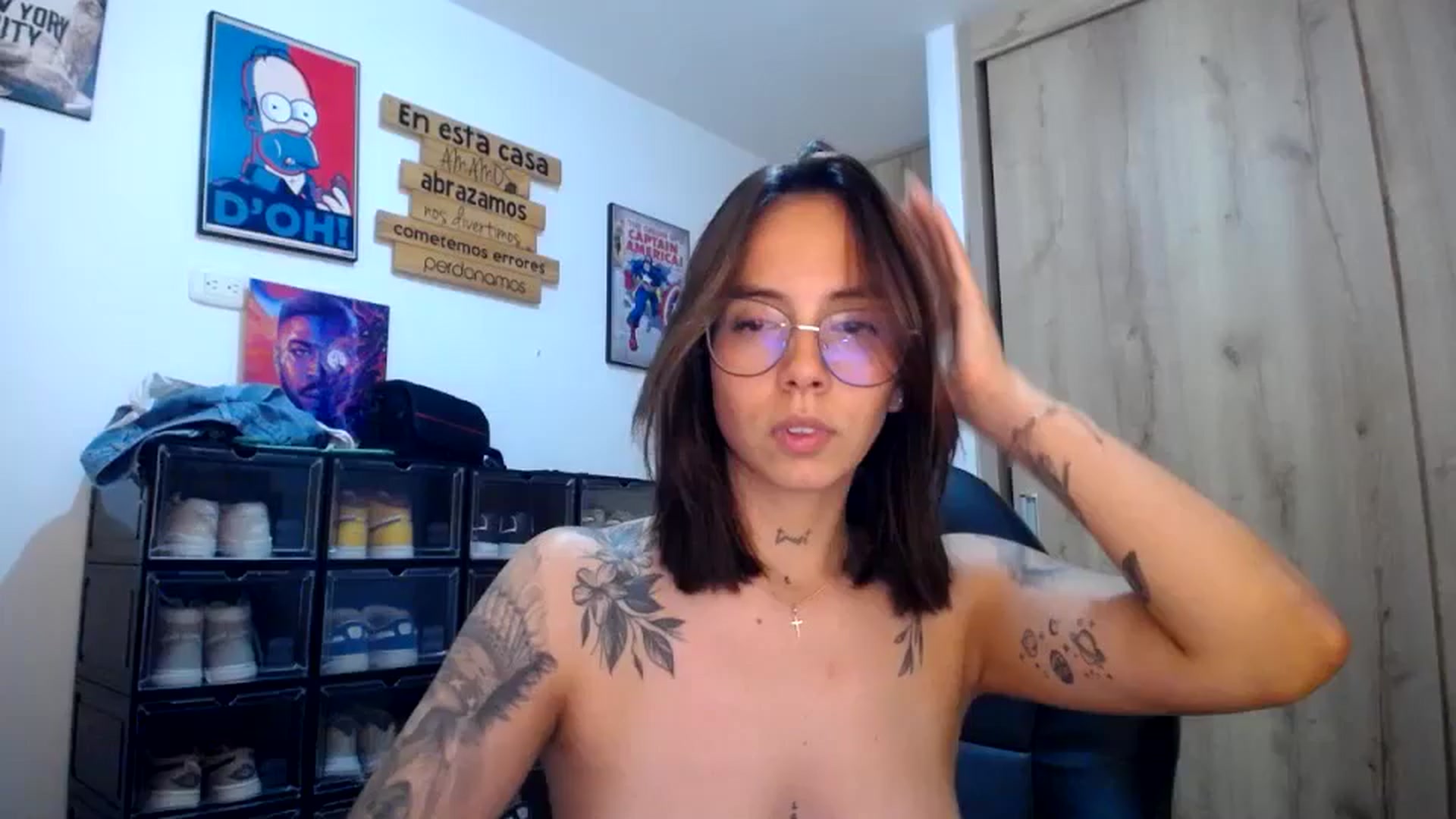 Gallery image thumbnail from scarletdoll_'s myfreecams stream on, 11/27/2025, 10:28 image 14 of 20