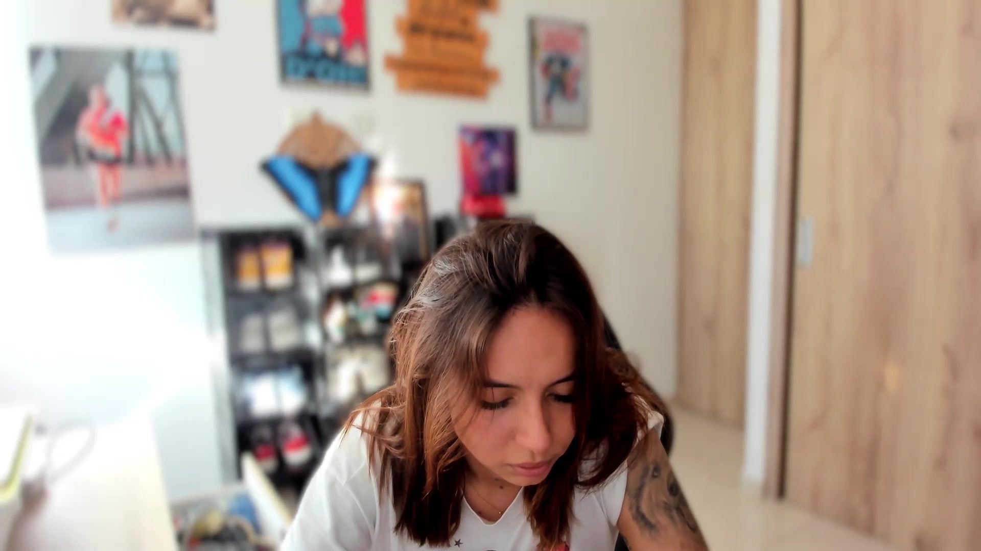 Gallery image thumbnail from scarletdoll_'s myfreecams stream on, 02/05/2026, 21:55 image 15 of 20