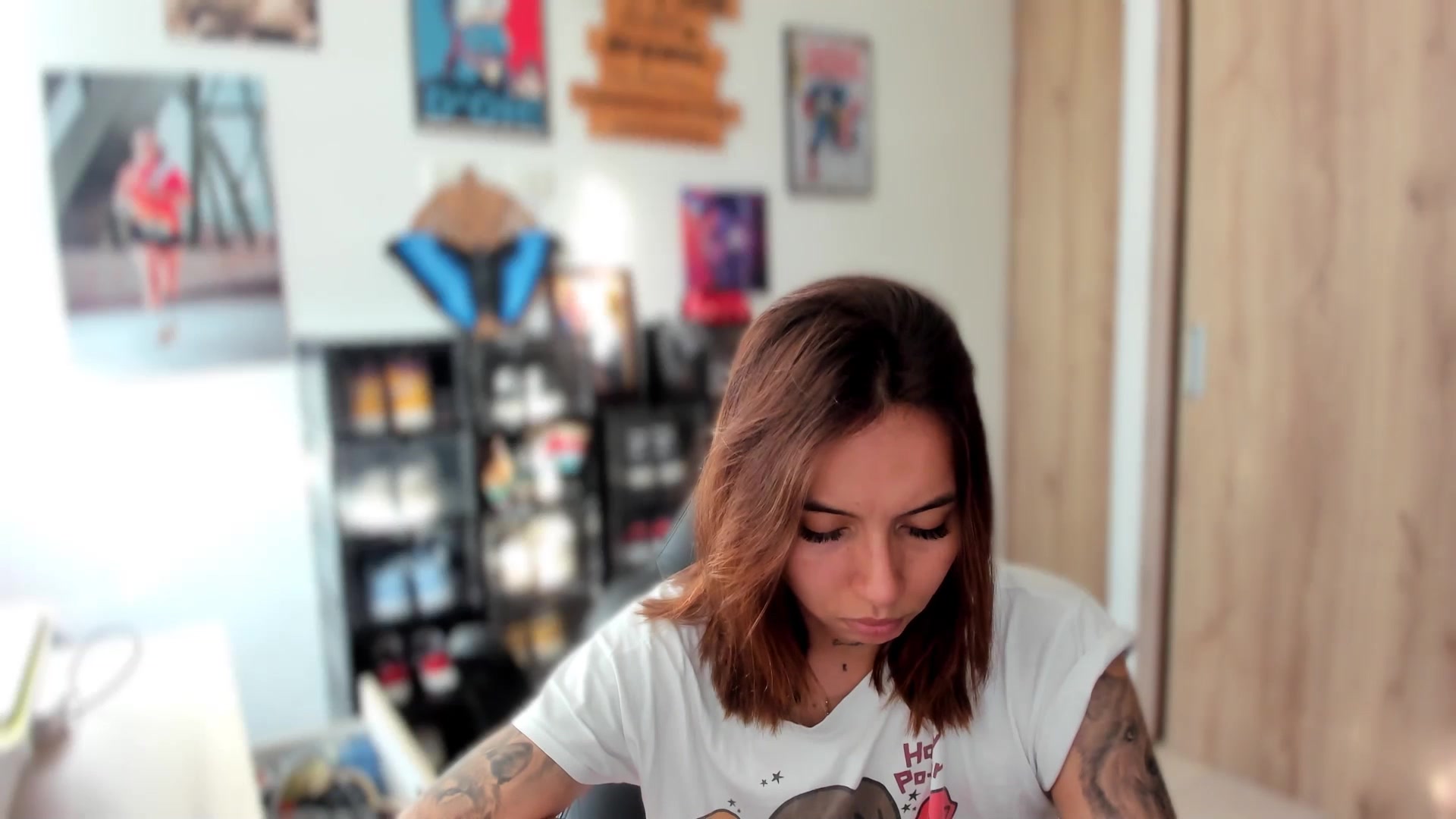Gallery image thumbnail from scarletdoll_'s myfreecams stream on, 02/05/2026, 21:55 image 18 of 20