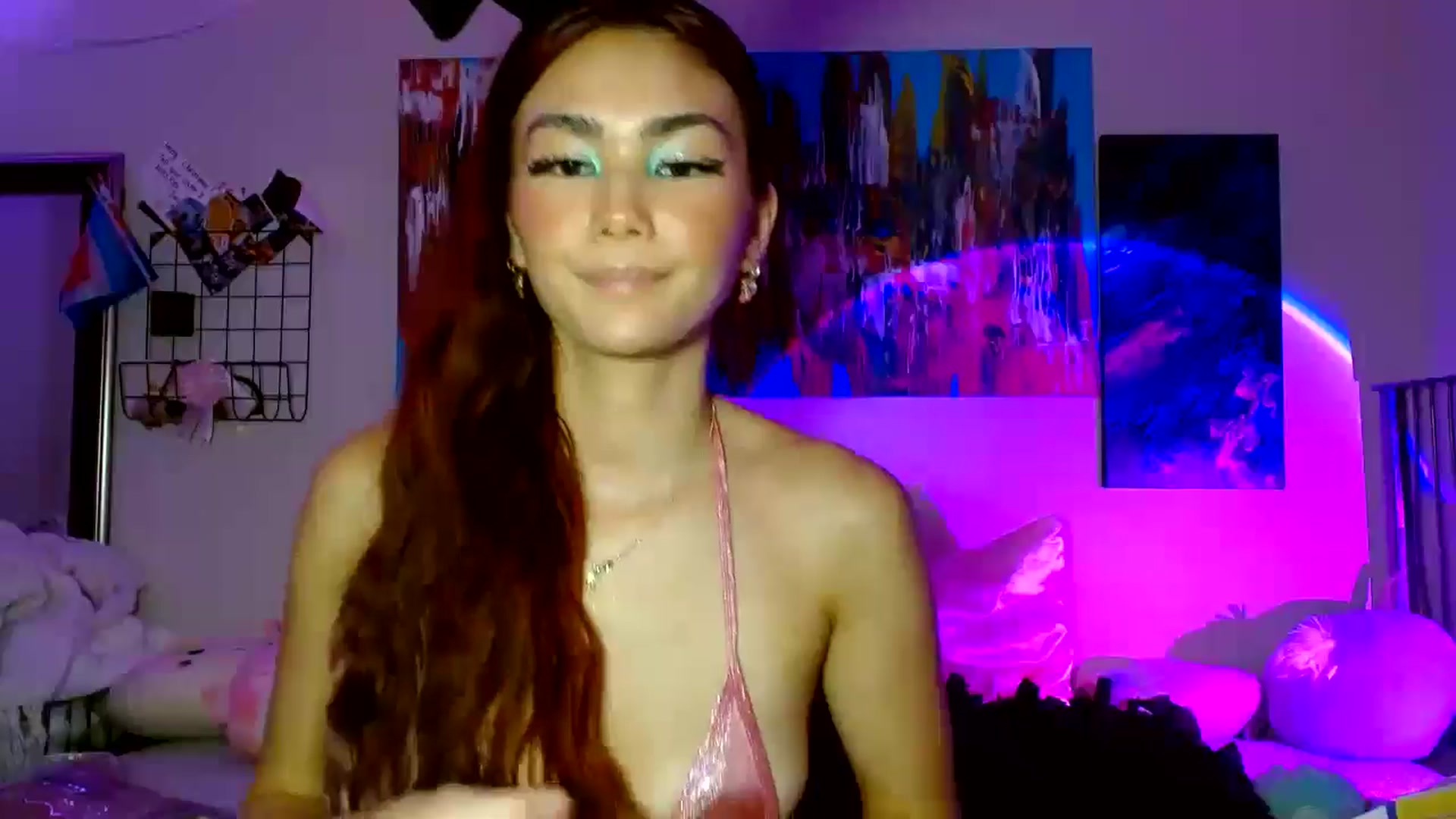 Gallery image thumbnail from scarmoonxxx's myfreecams stream on, 07/02/2024, 10:36 image 14 of 20