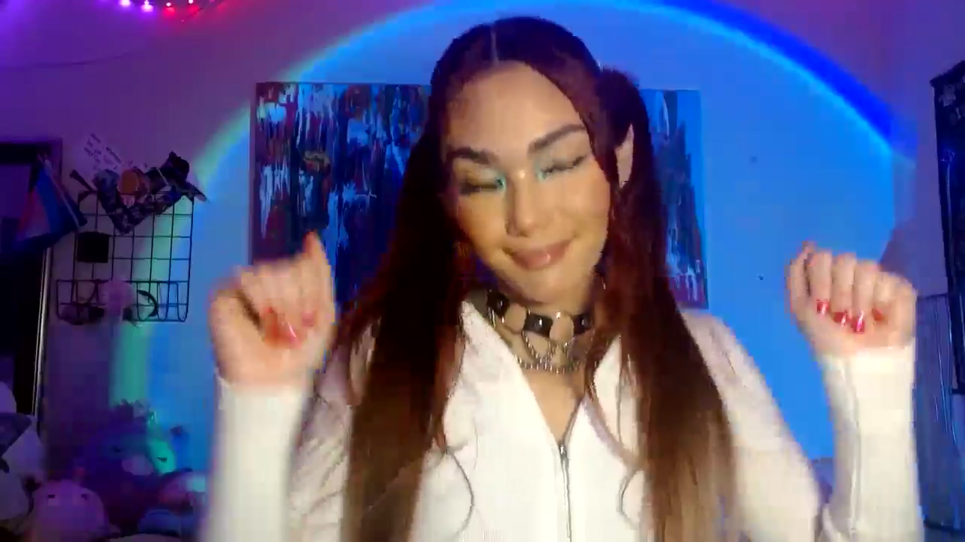 Gallery image thumbnail from scarmoonxxx's myfreecams stream on, 07/20/2024, 07:57 image 3 of 20