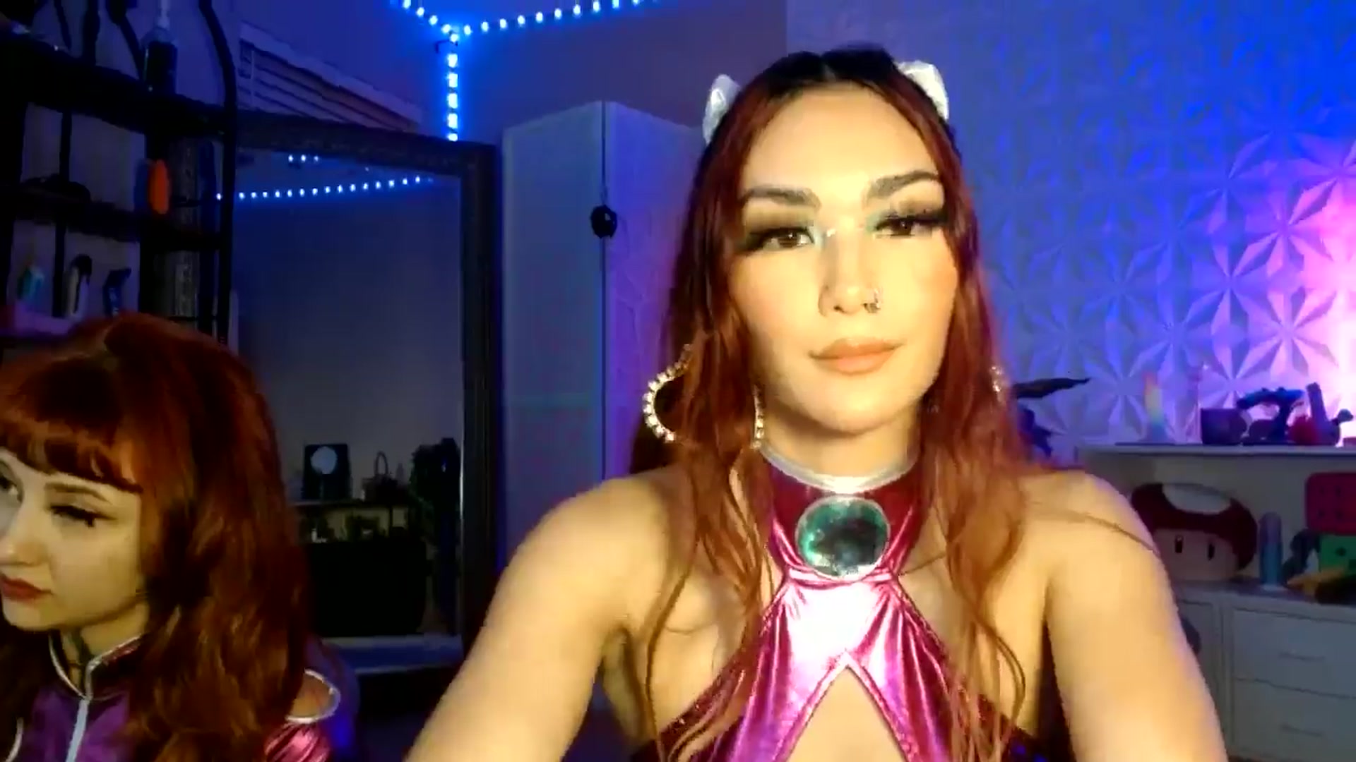 Gallery image thumbnail from scarmoonxxx's myfreecams stream on, 09/16/2024, 09:38 image 3 of 20