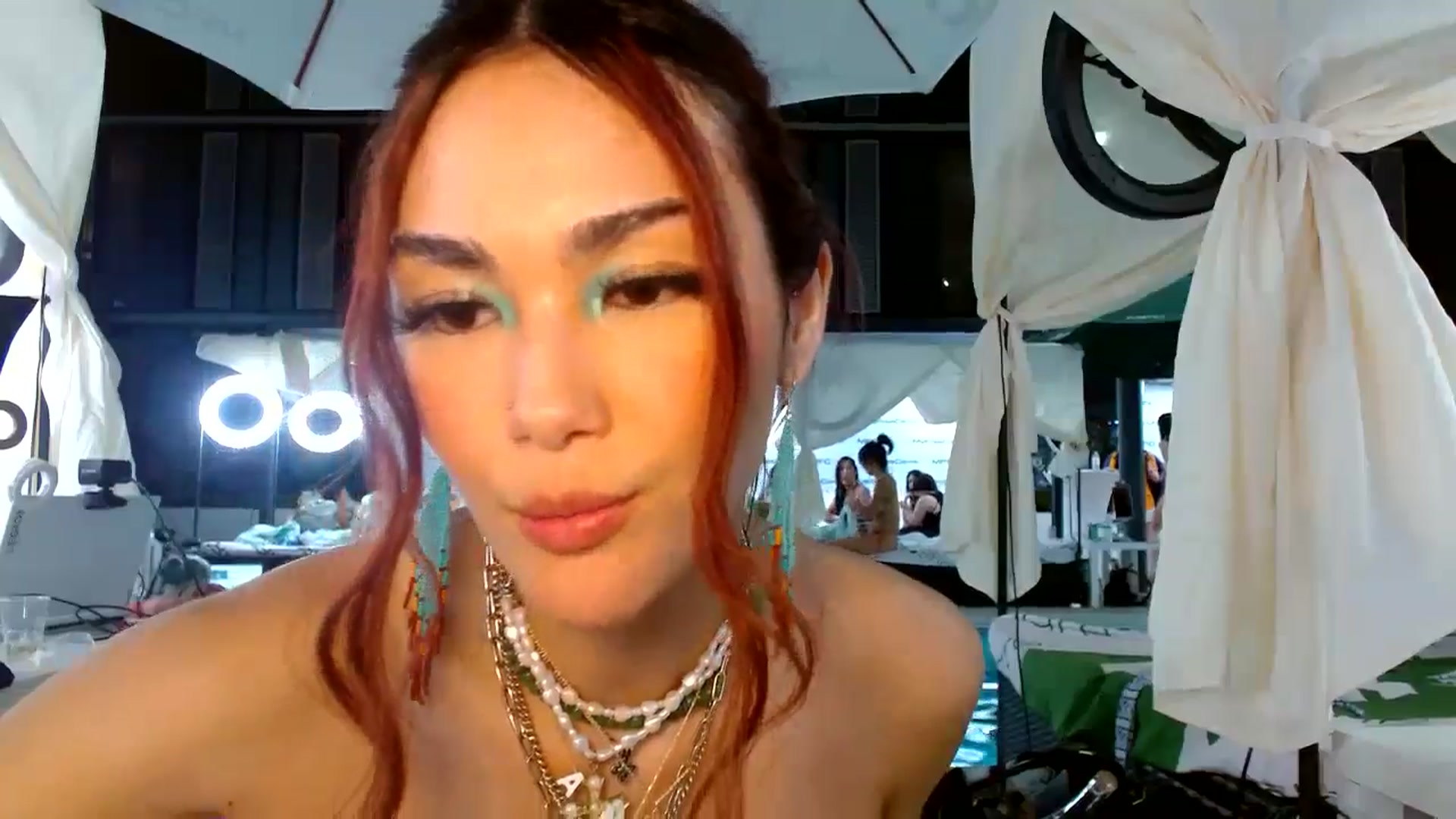 Gallery image thumbnail from scarmoonxxx's myfreecams stream on, 09/25/2024, 06:16 image 7 of 20