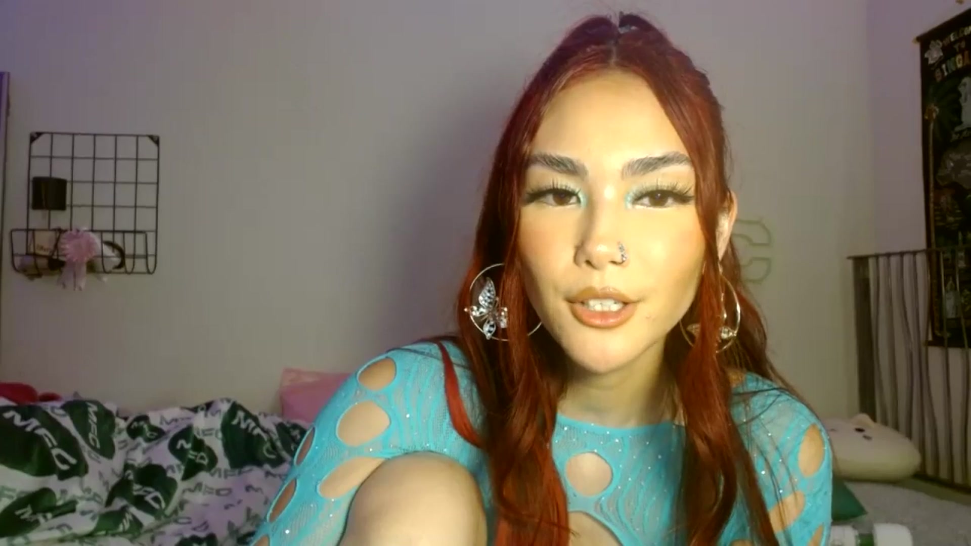 Gallery image thumbnail from scarmoonxxx's myfreecams stream on, 11/11/2024, 06:46 image 7 of 20