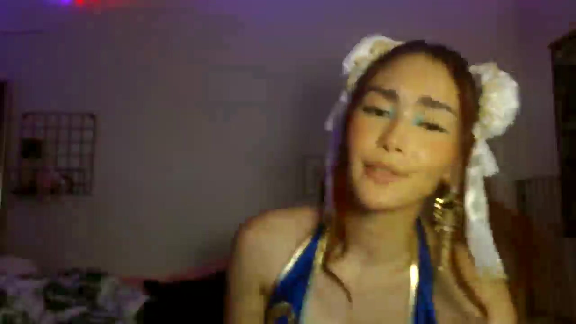 Gallery image thumbnail from scarmoonxxx's myfreecams stream on, 01/09/2025, 08:43 image 2 of 20