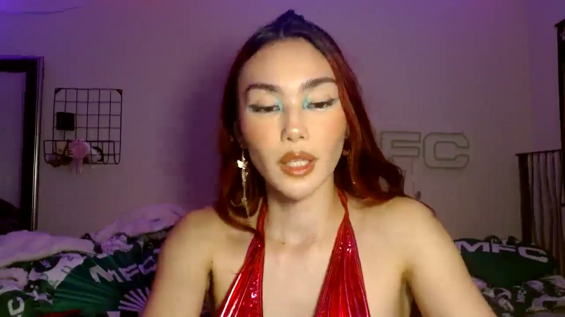 Gallery image thumbnail from scarmoonxxx's myfreecams stream on, 03/09/2025, 24:44 image 17 of 20
