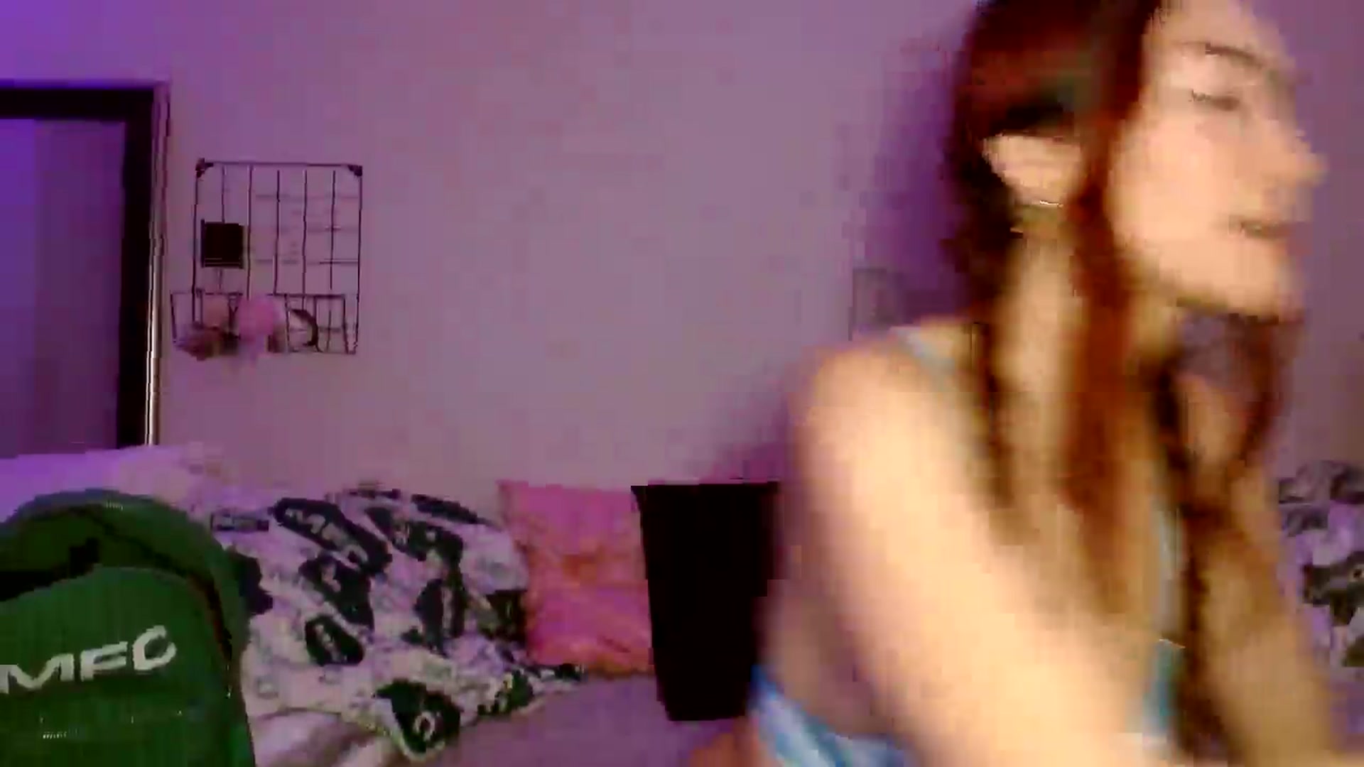 Gallery image thumbnail from scarmoonxxx's myfreecams stream on, 04/30/2025, 04:48 image 7 of 20