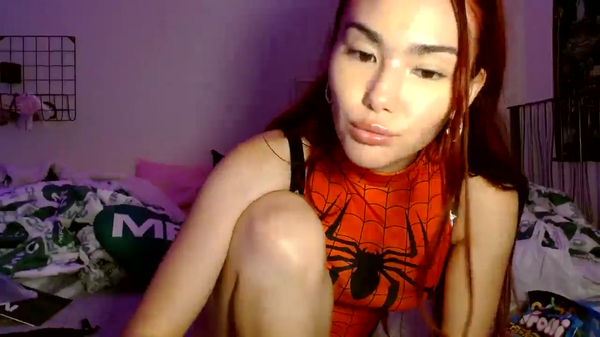 Gallery image thumbnail from scarmoonxxx's myfreecams stream on, 05/15/2025, 07:01 image 11 of 20
